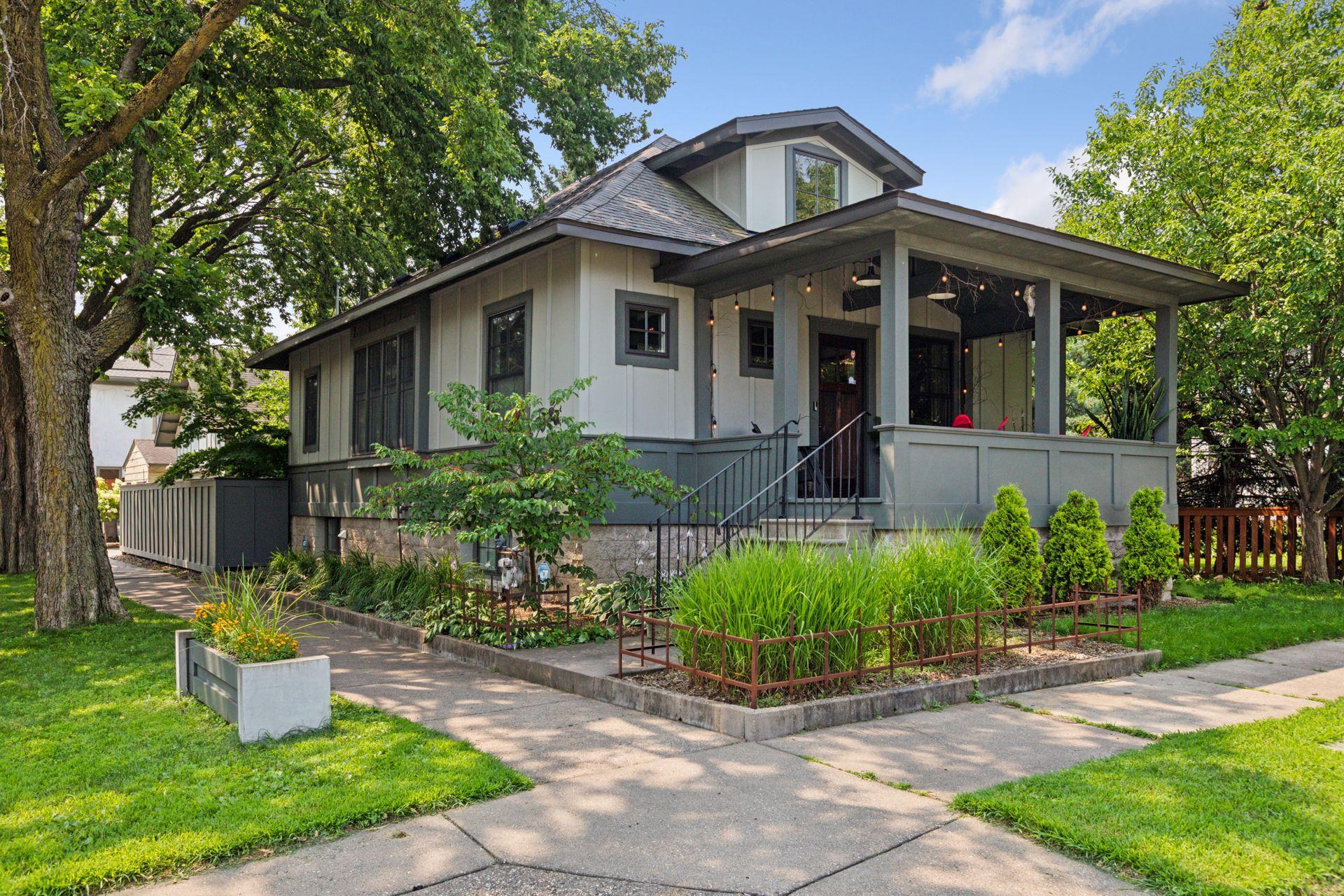 742 Hague Avenue
