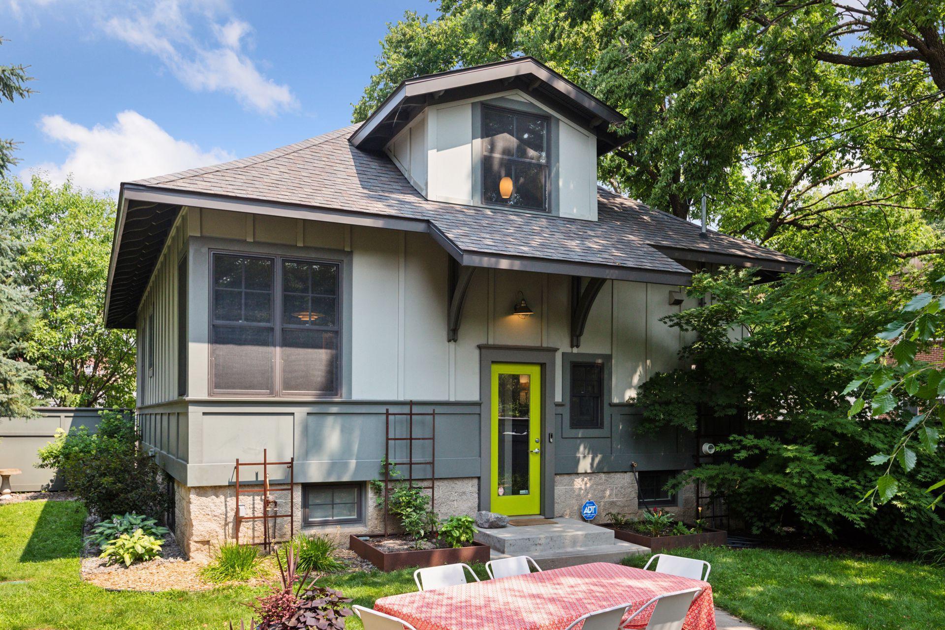 742 Hague Avenue