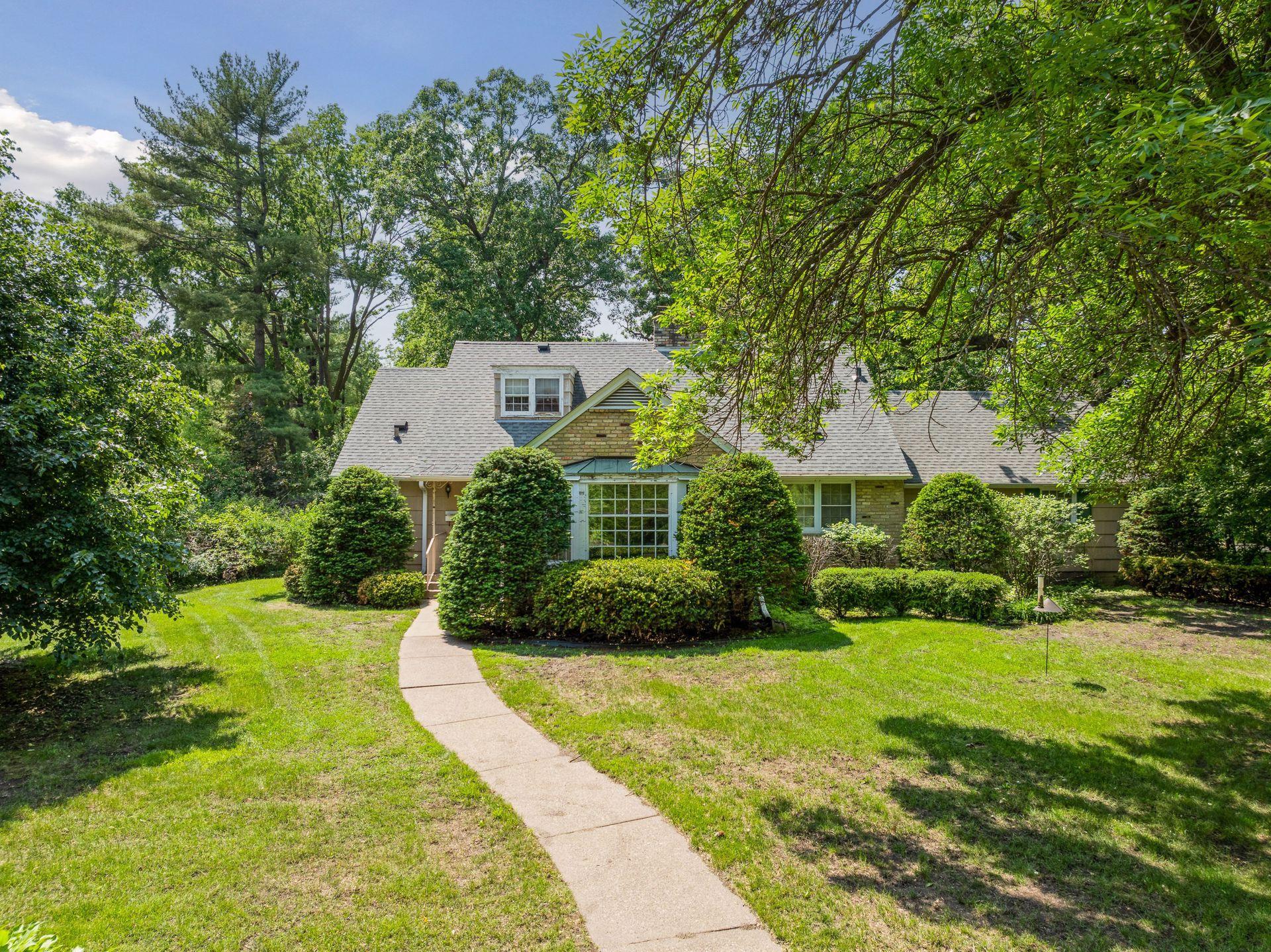 313 Stonebridge Boulevard