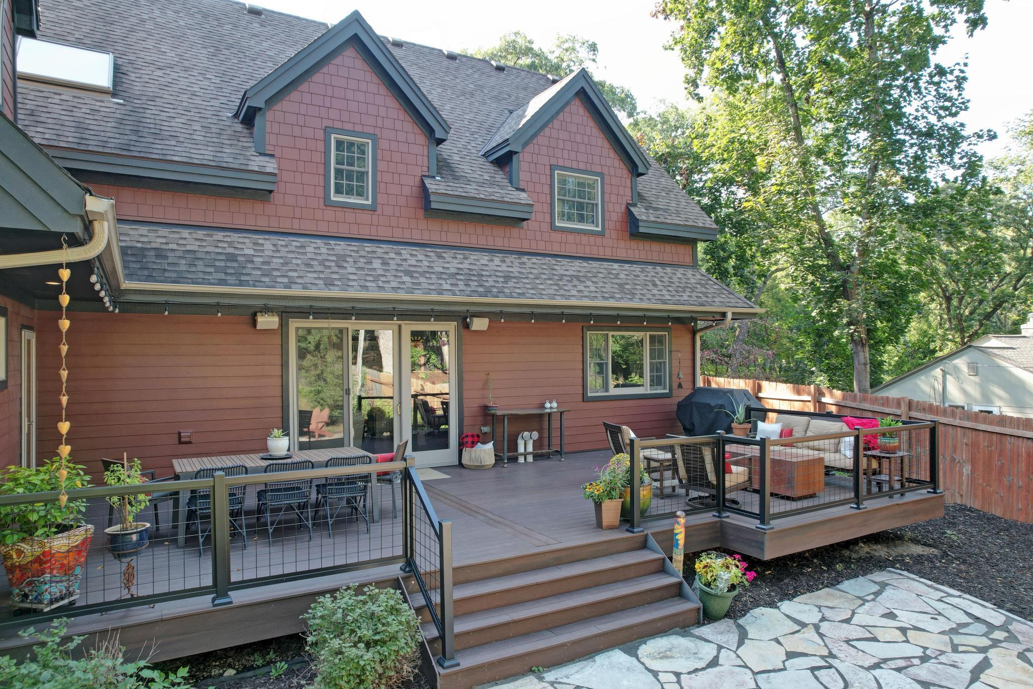 11625 Live Oak Drive
