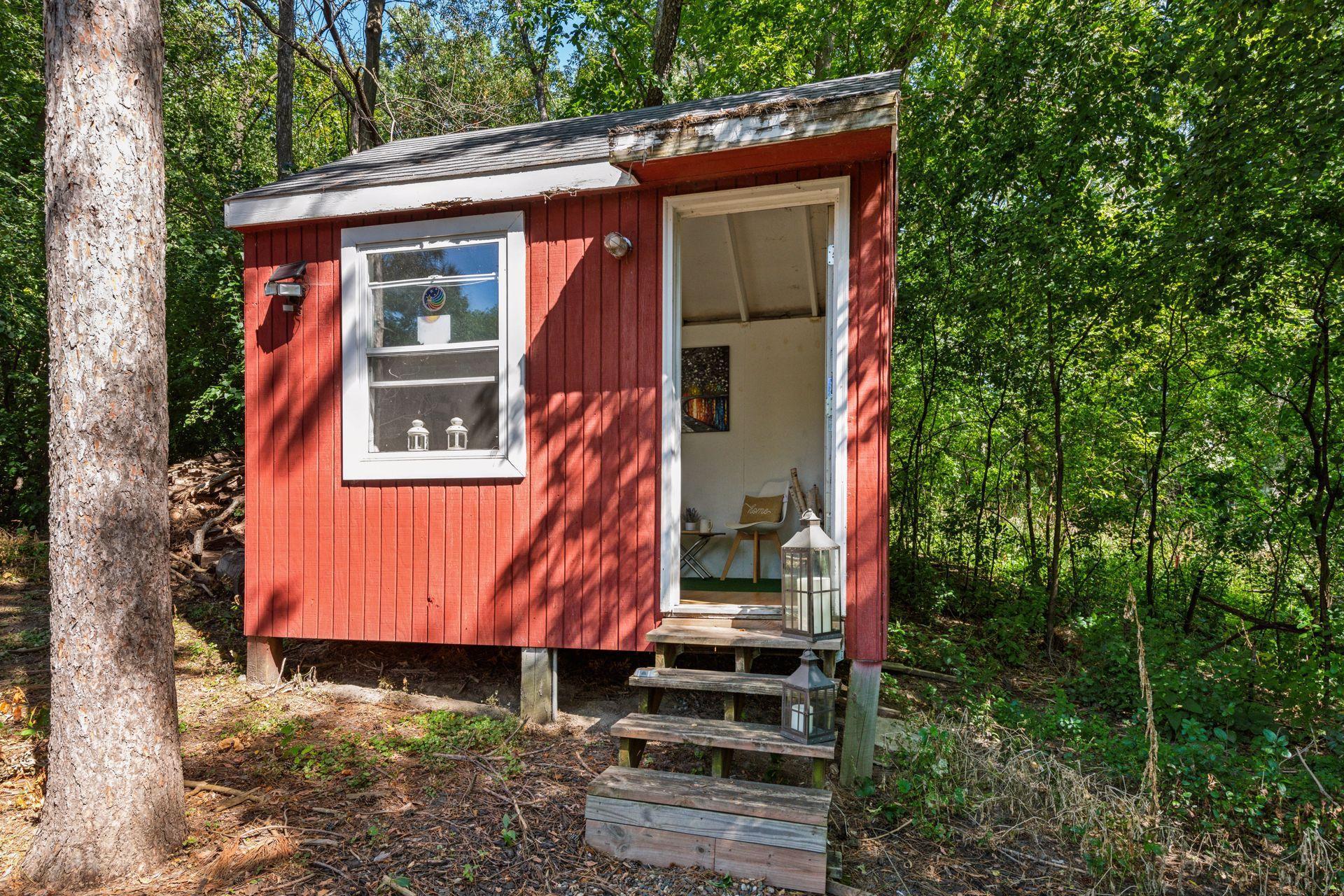 11625 Live Oak Drive