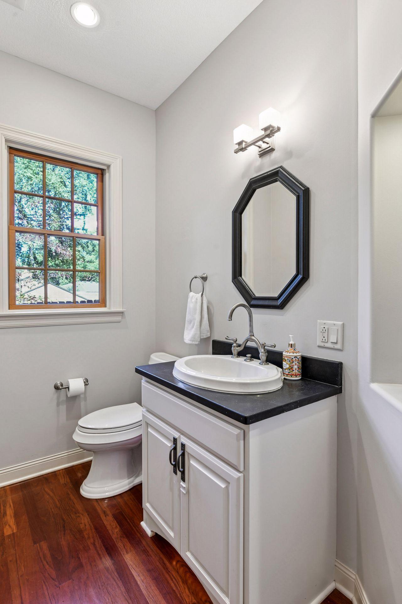 11625 Live Oak Drive