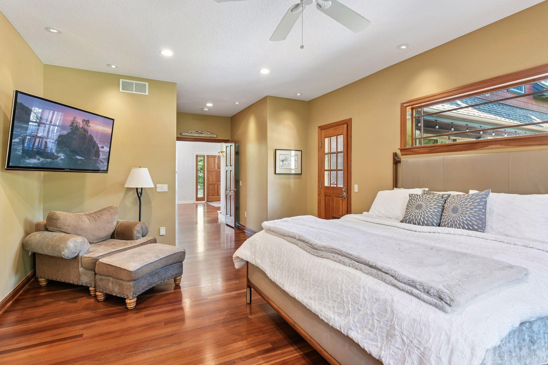 11625 Live Oak Drive