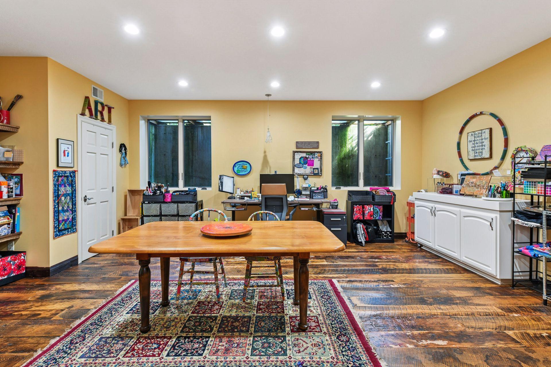 11625 Live Oak Drive