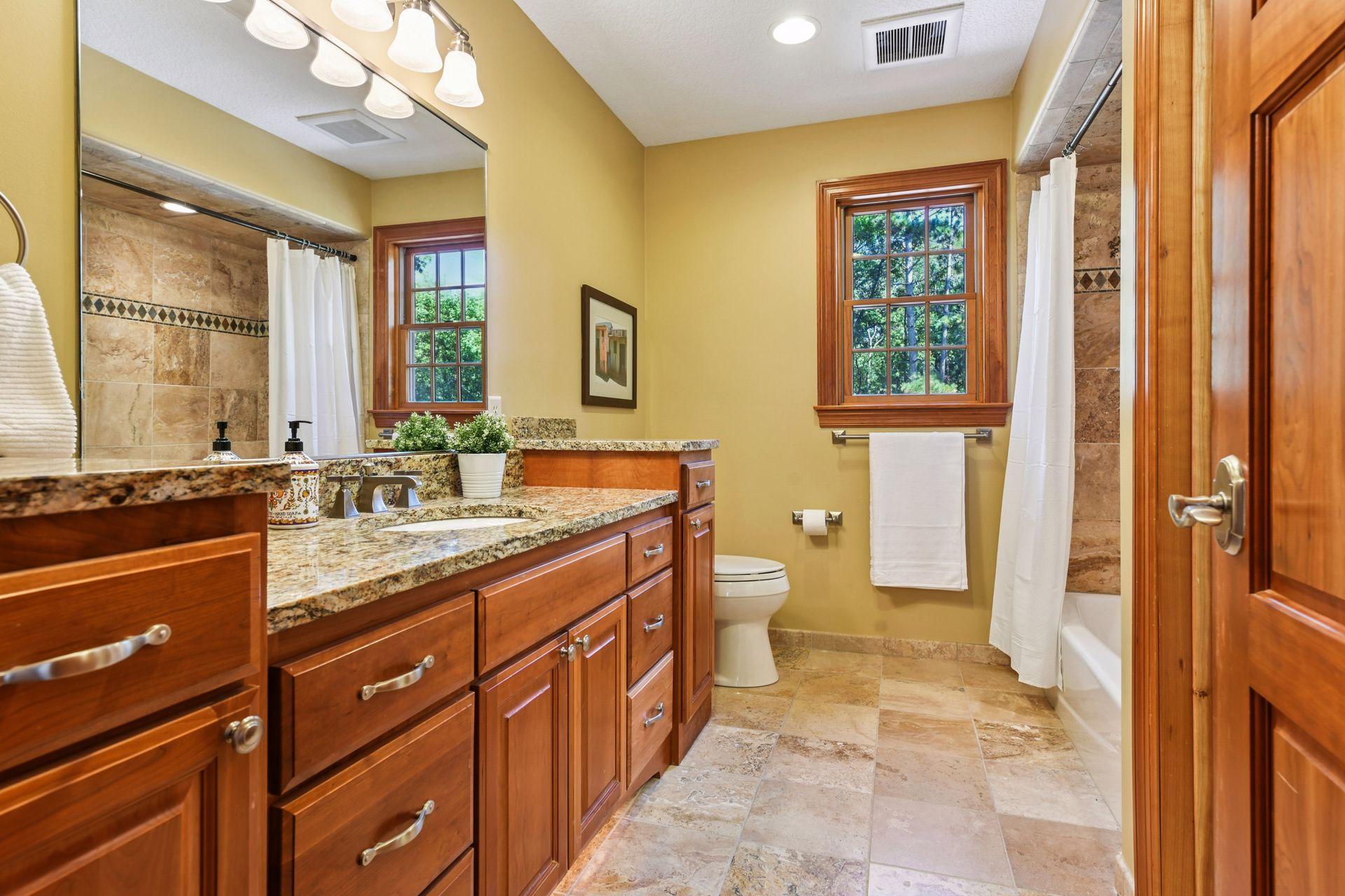 11625 Live Oak Drive