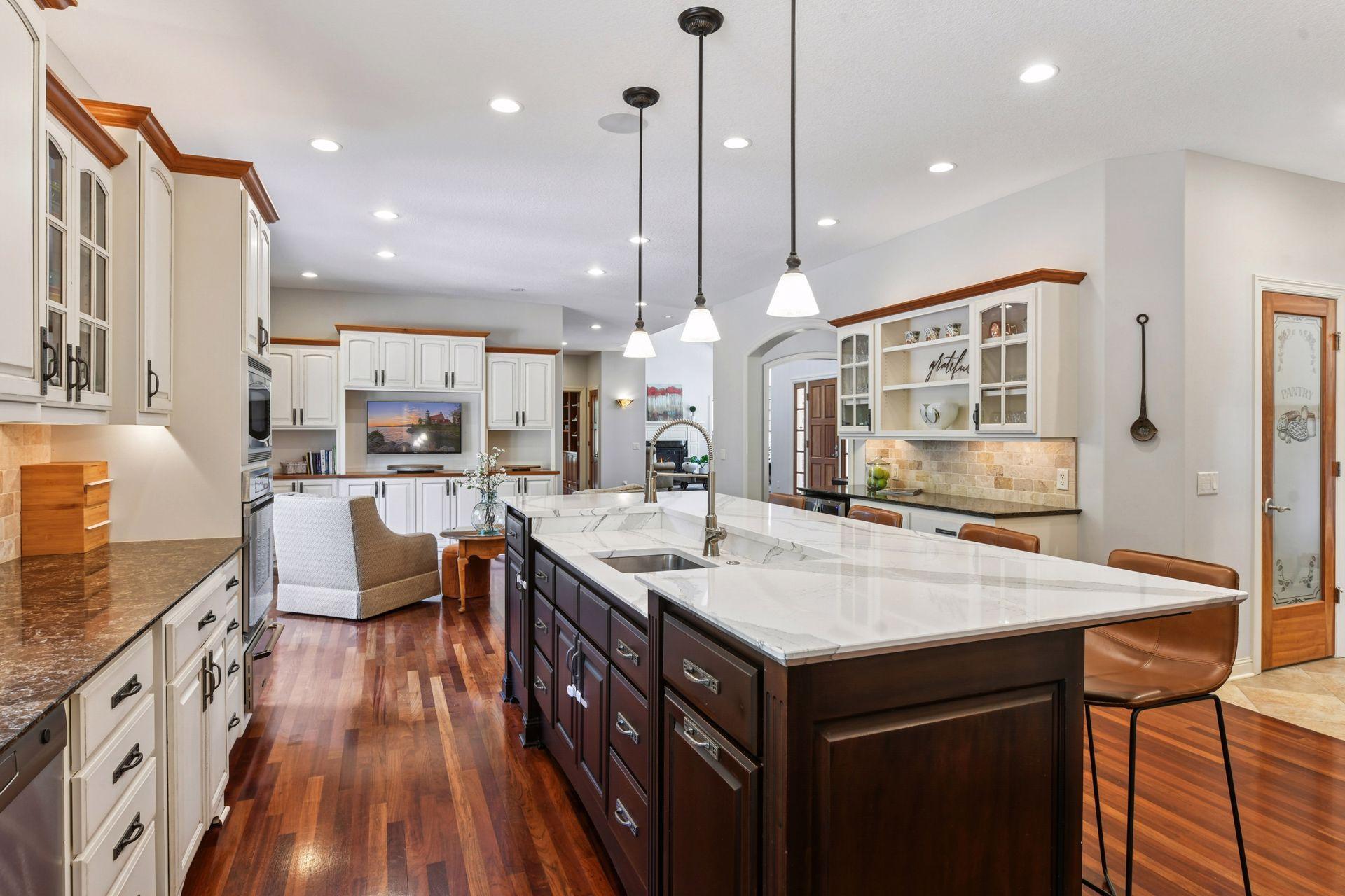 11625 Live Oak Drive