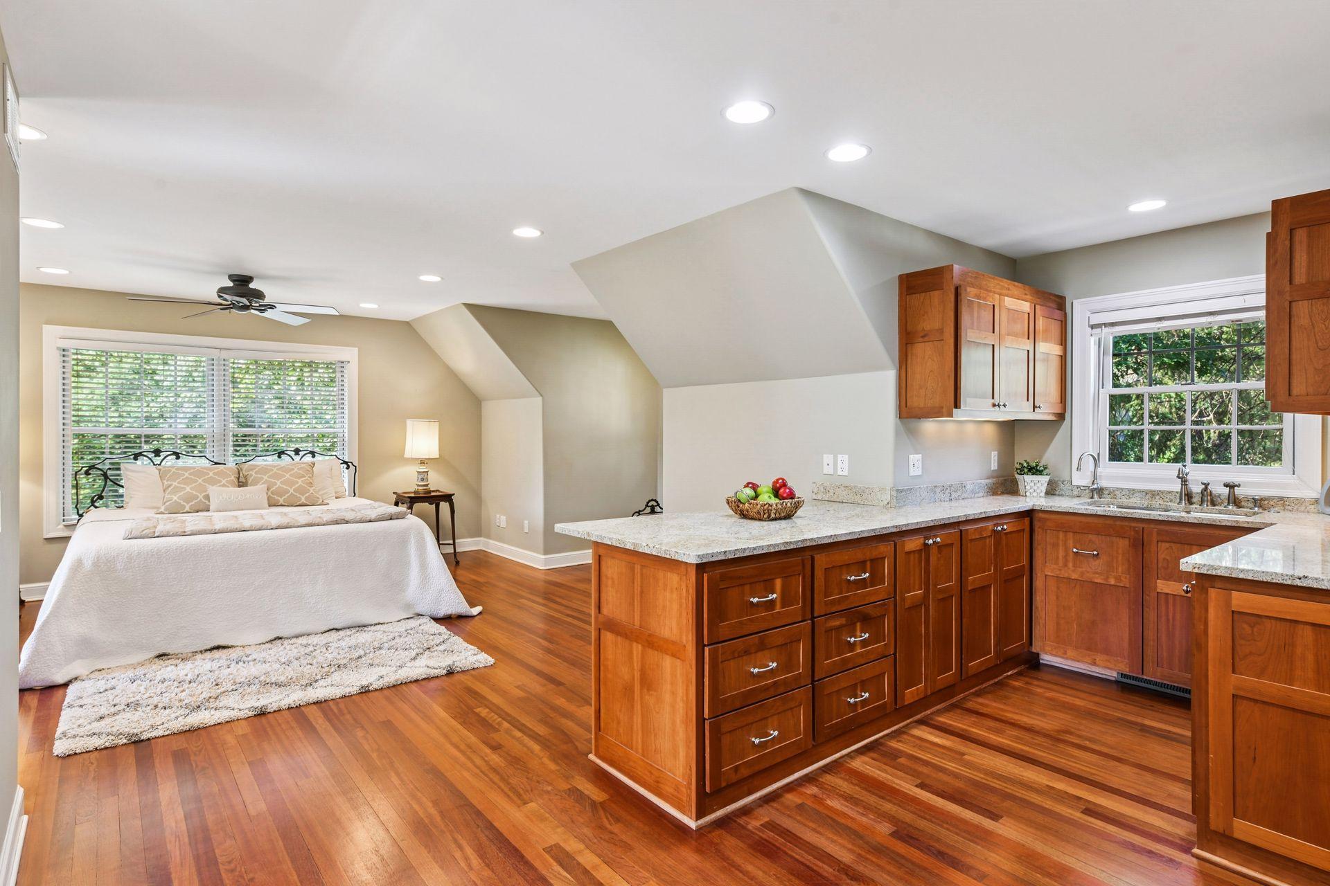 11625 Live Oak Drive