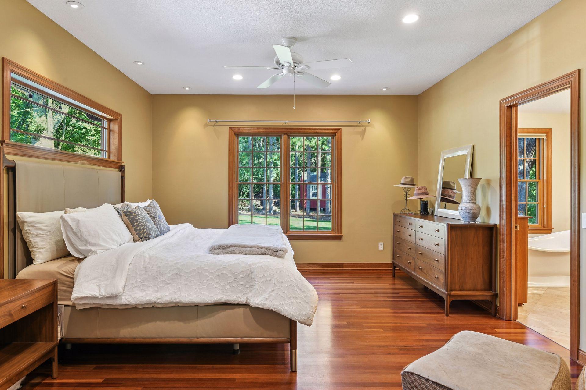 11625 Live Oak Drive