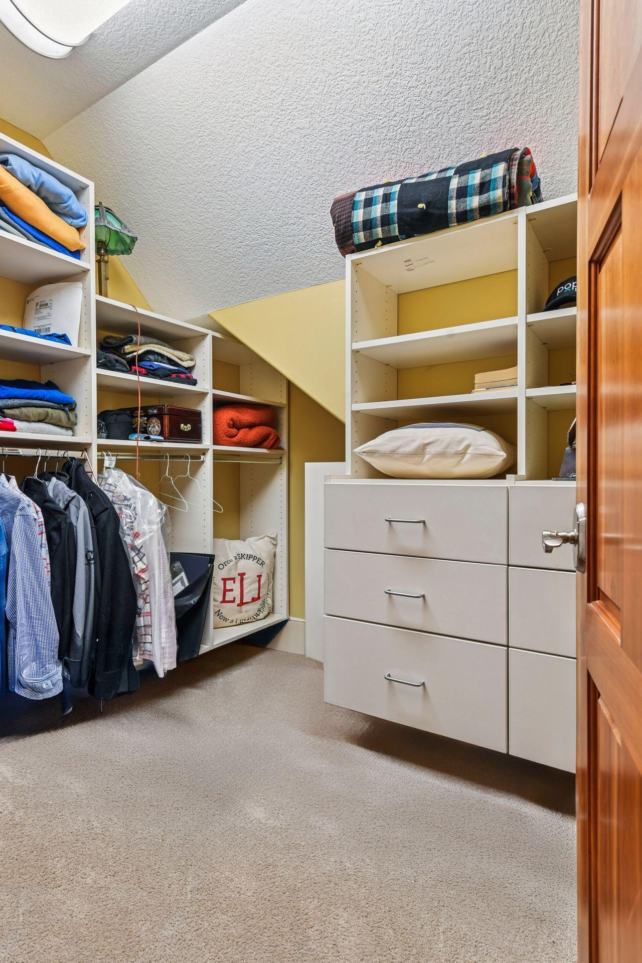 11625 Live Oak Drive