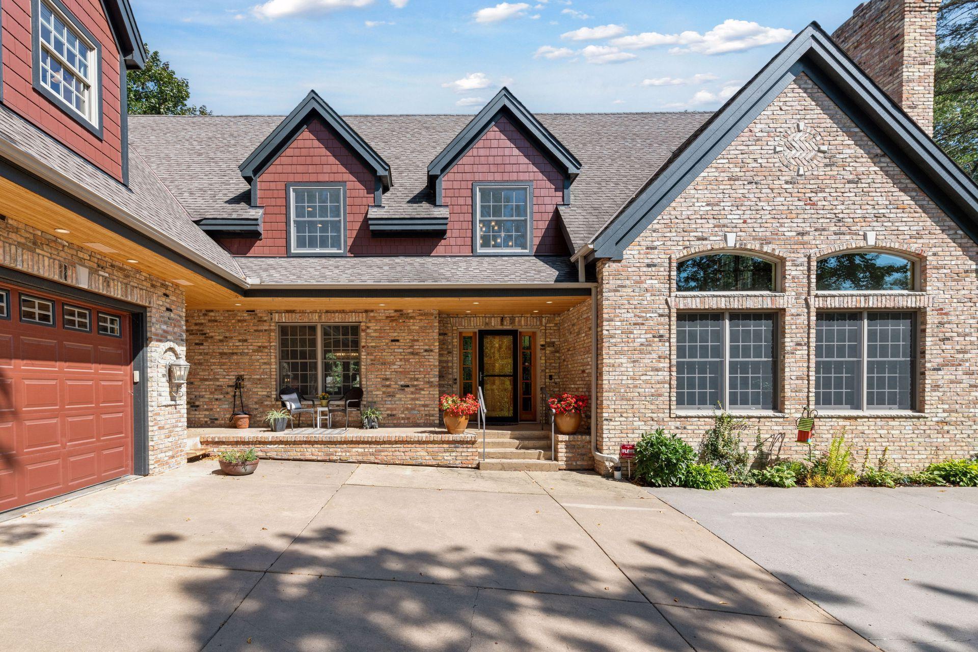 11625 Live Oak Drive