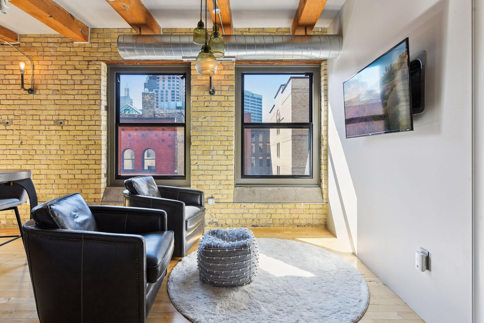 406 Wacouta Street Unit: 412