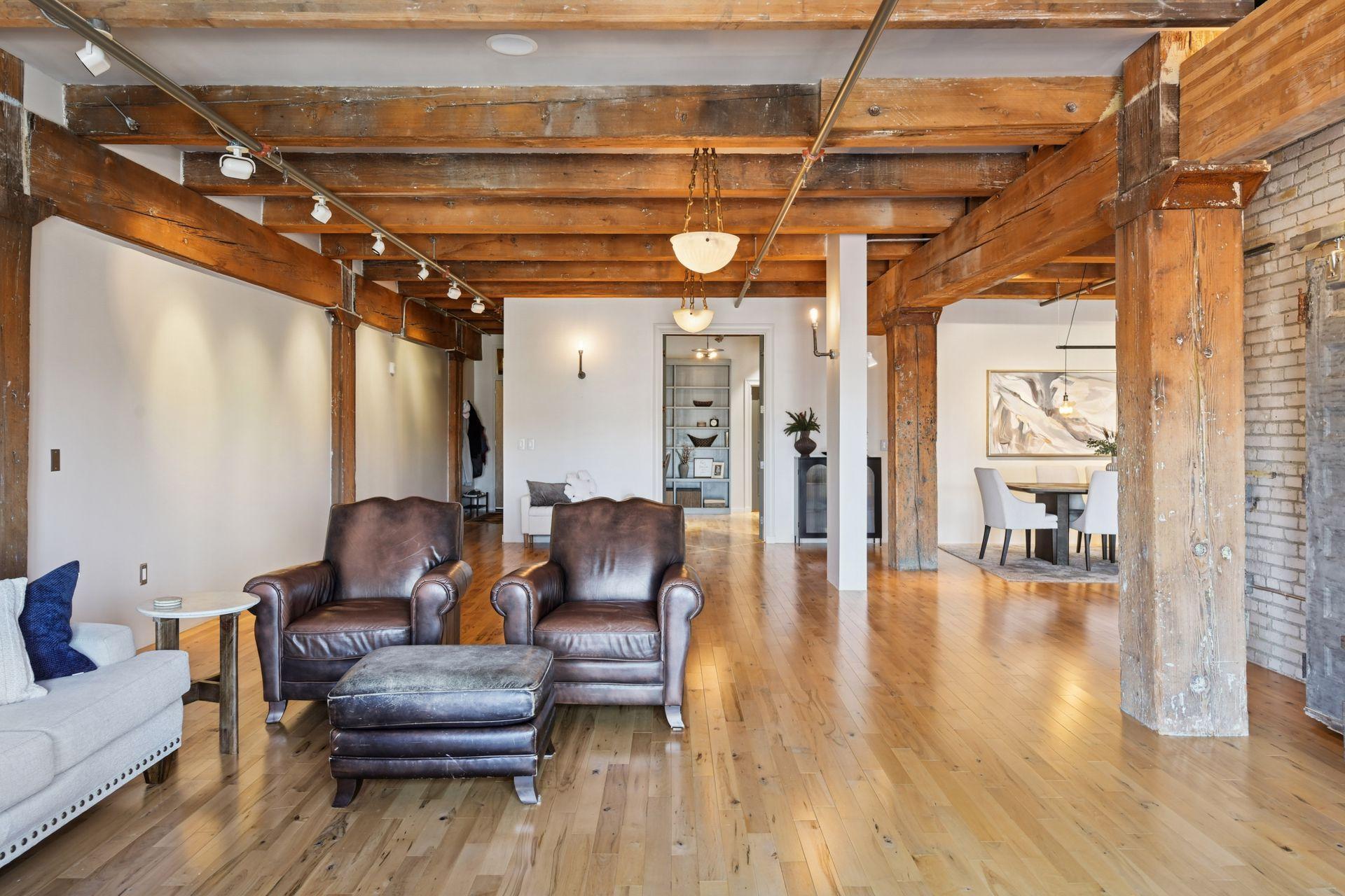 406 Wacouta Street Unit: 412