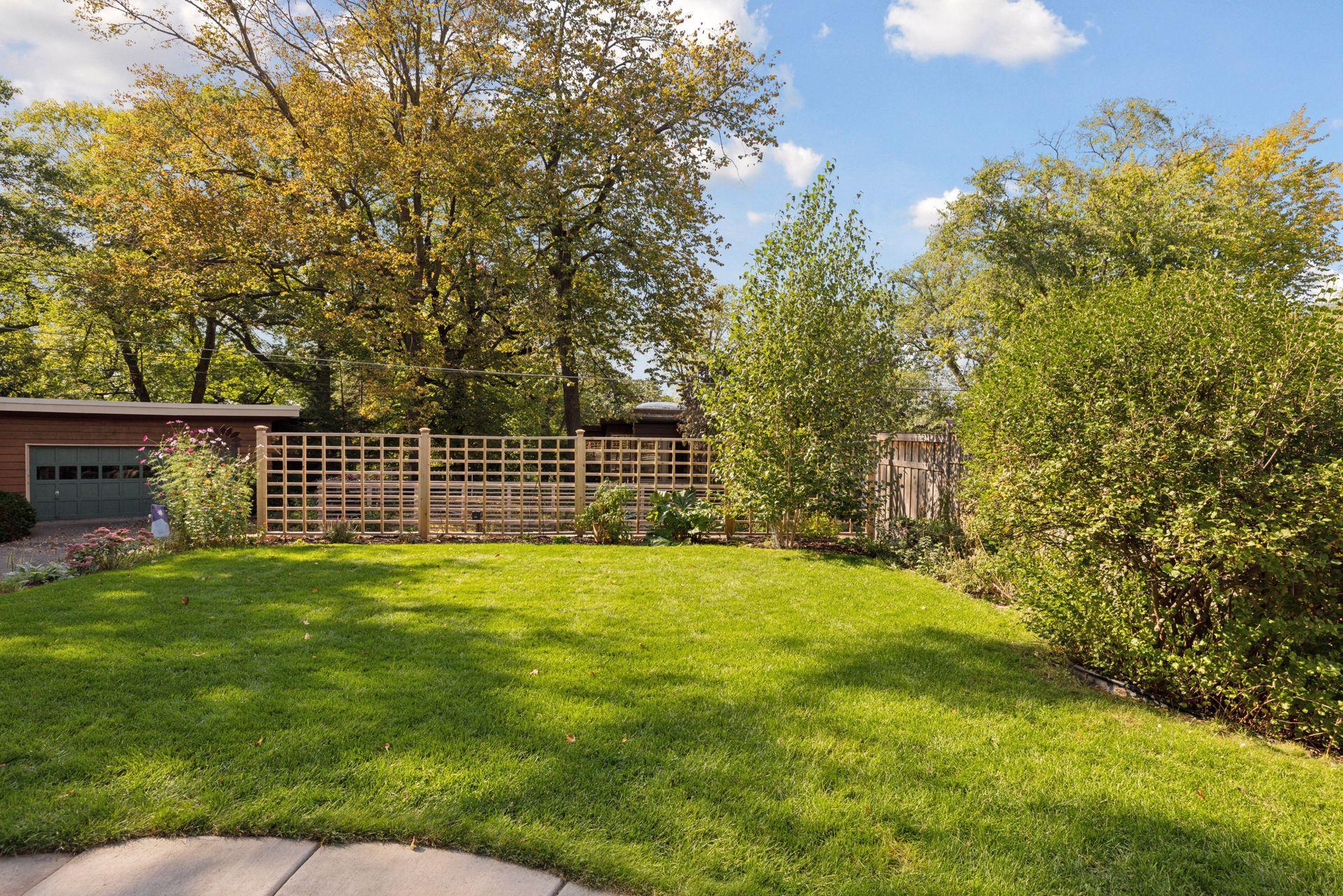 265 Mount Curve Boulevard