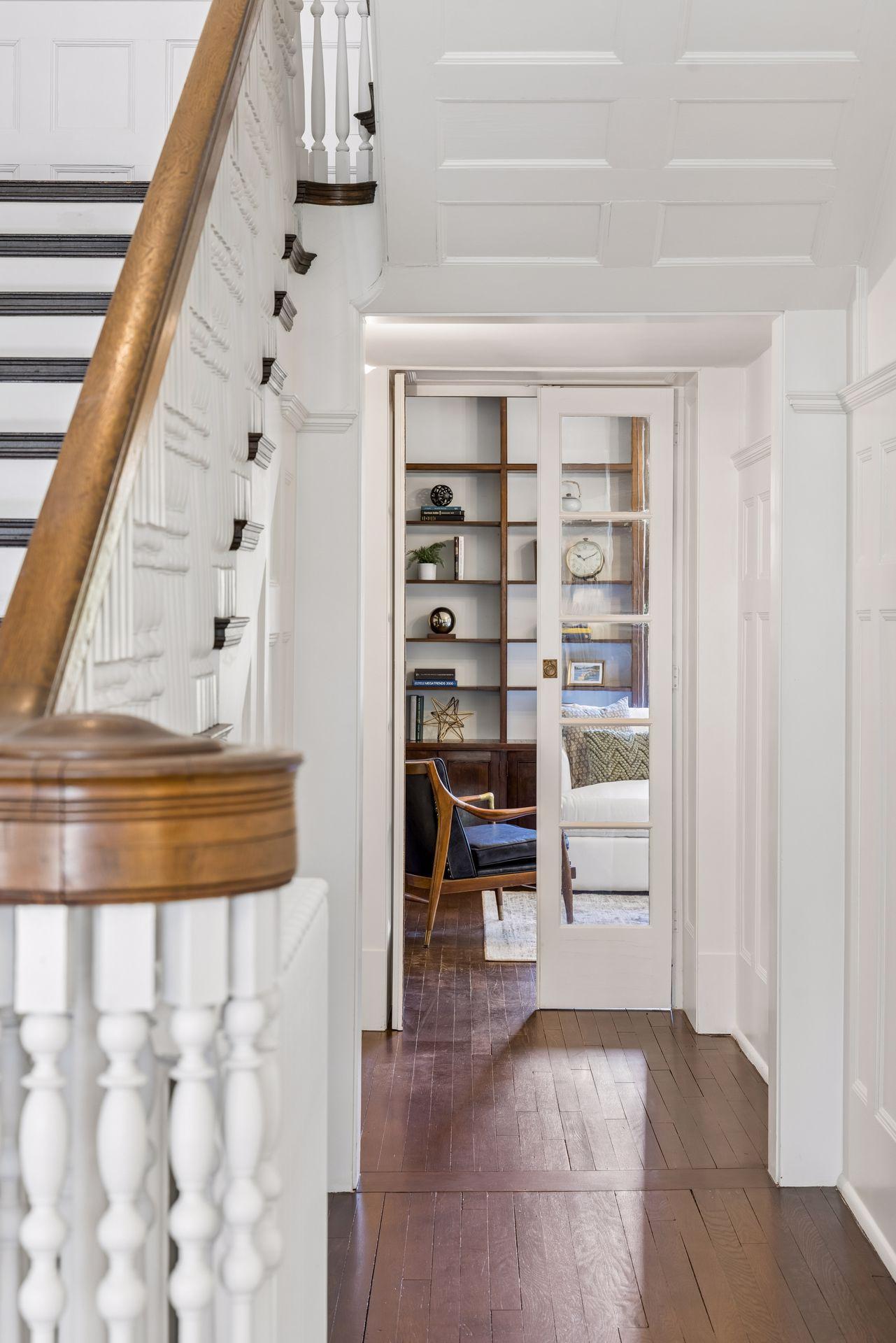 30 Crocus Place