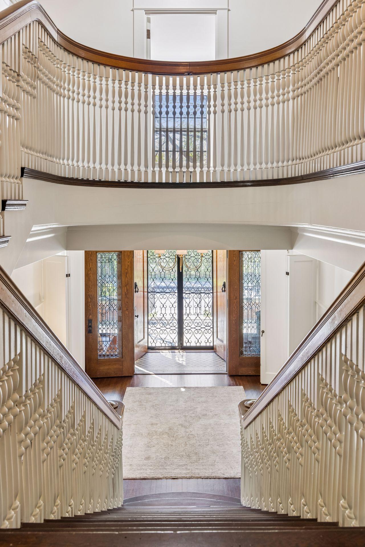 30 Crocus Place