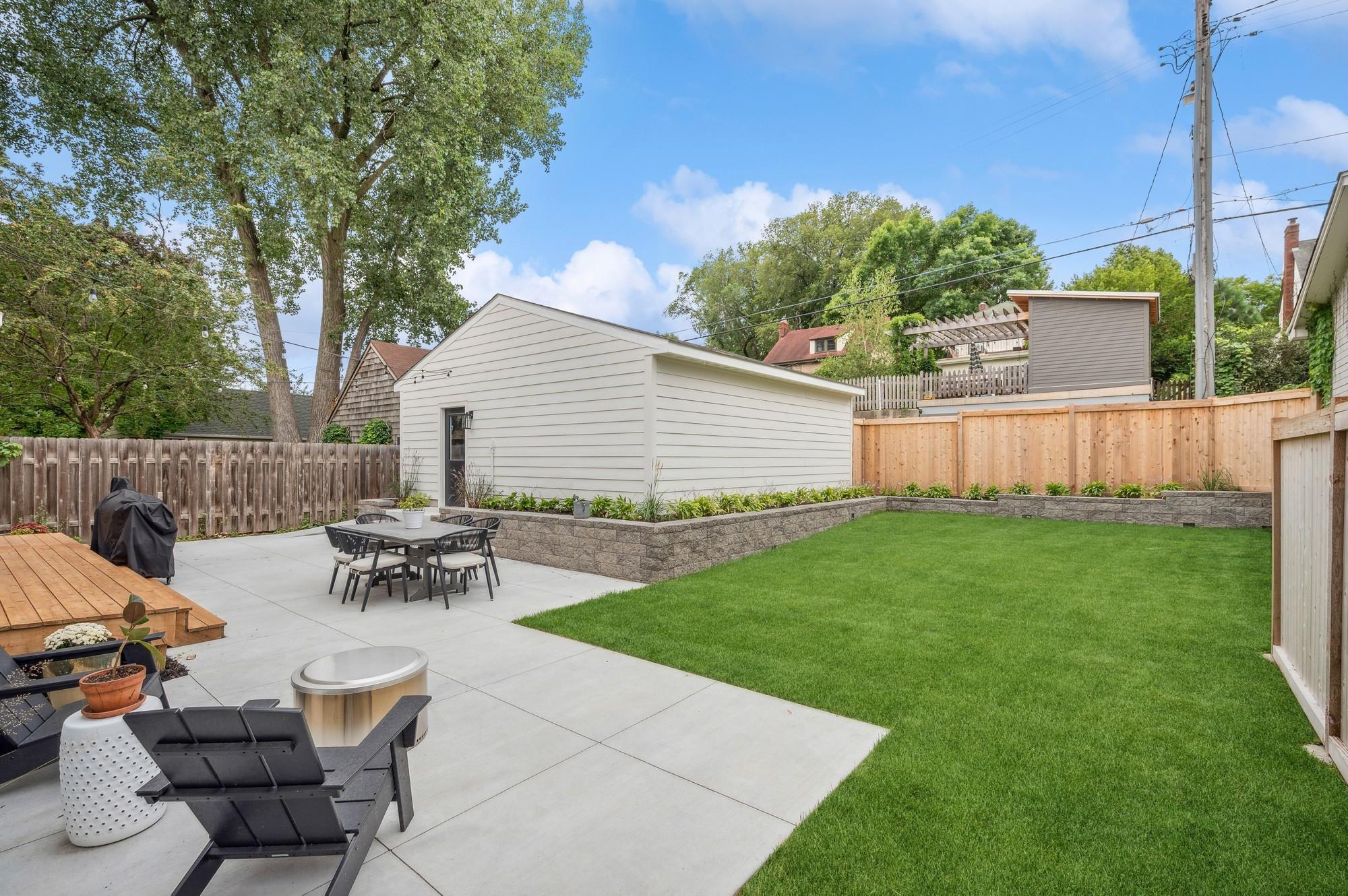 31X Stonebridge Boulevard