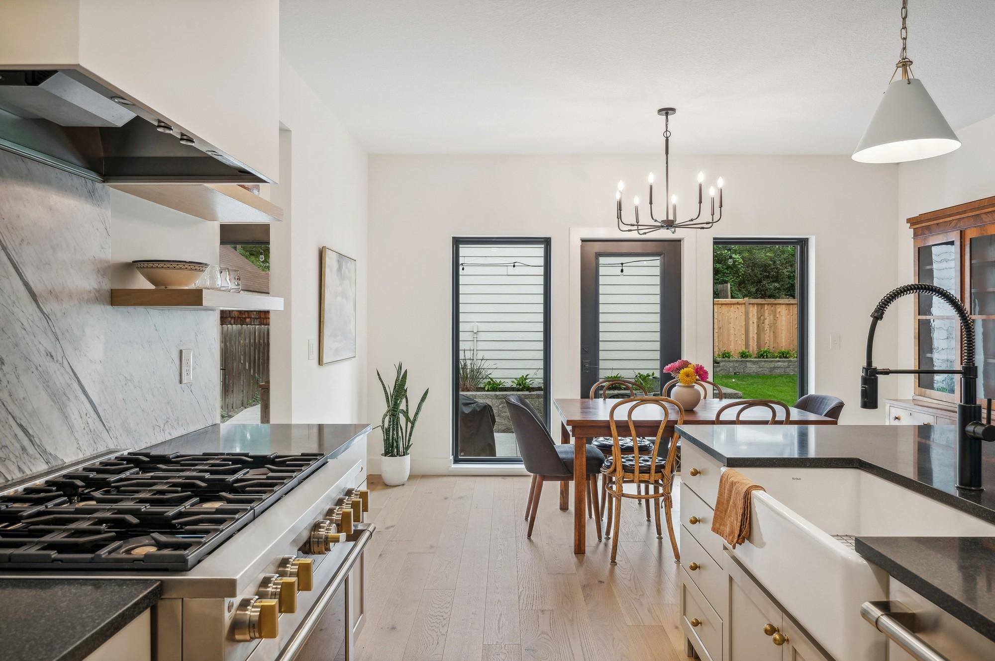 31X Stonebridge Boulevard