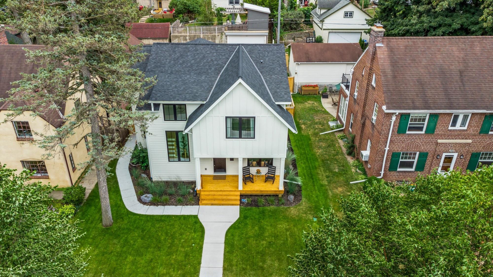 31X Stonebridge Boulevard