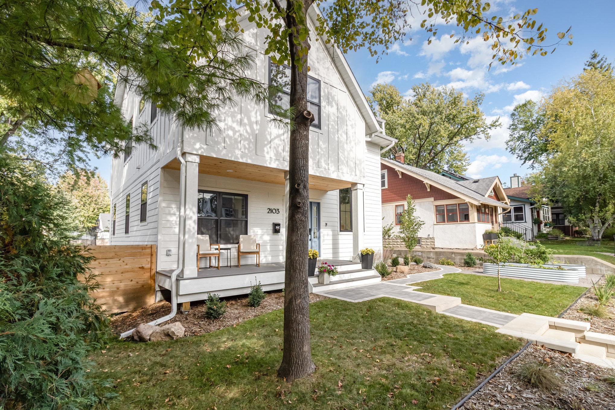 31X Stonebridge Boulevard