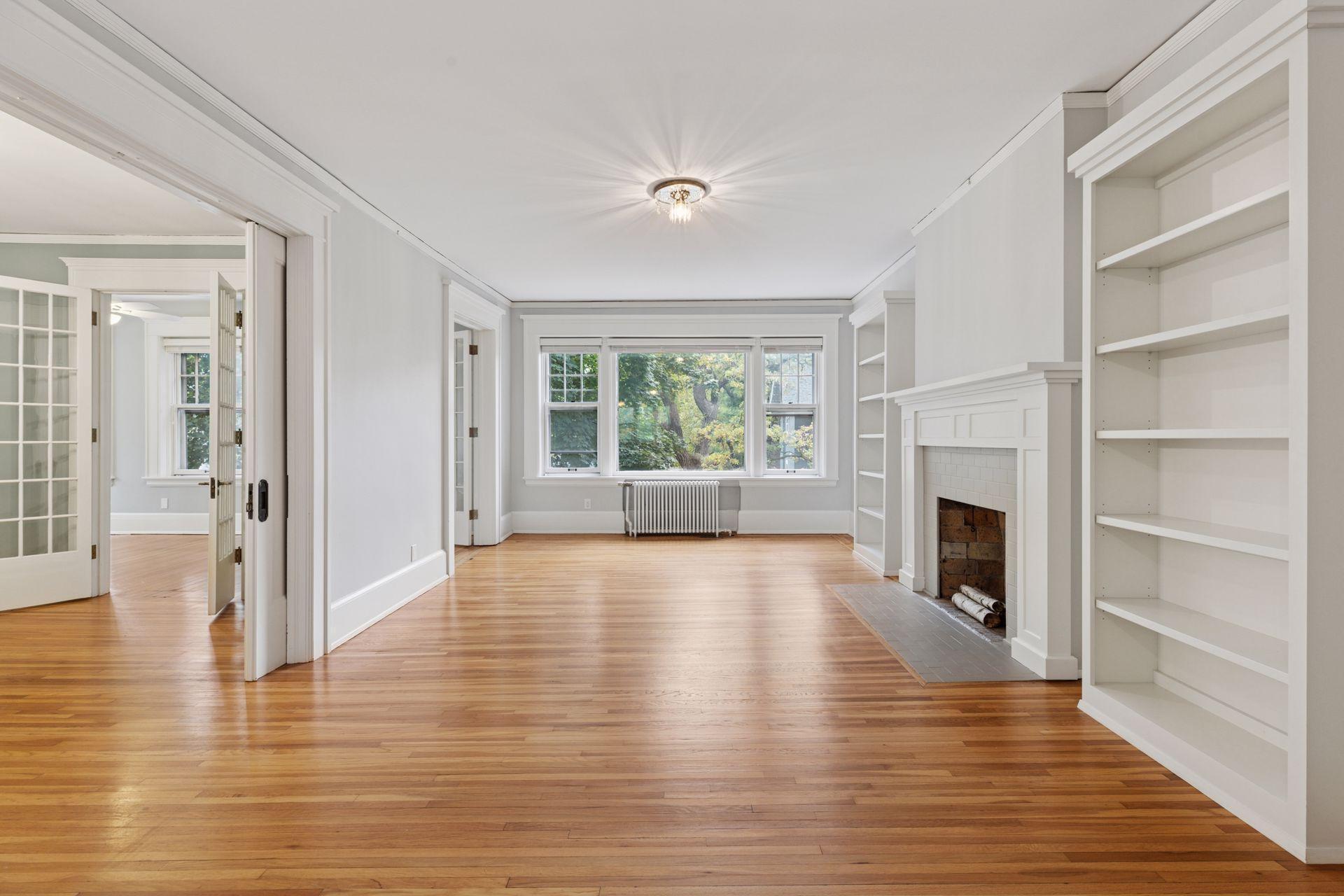 56 Arundel Street Unit: 10