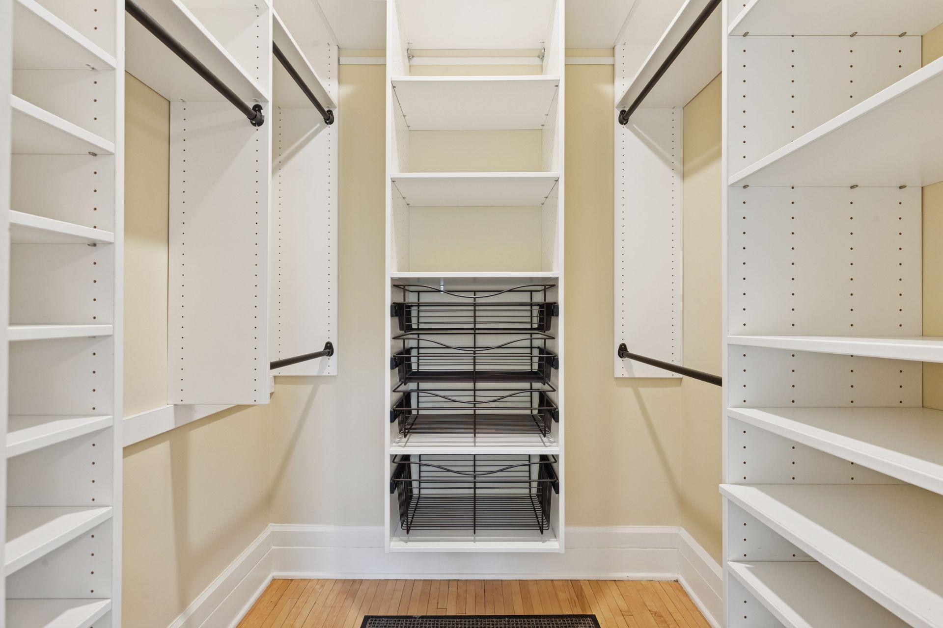 56 Arundel Street Unit: 10