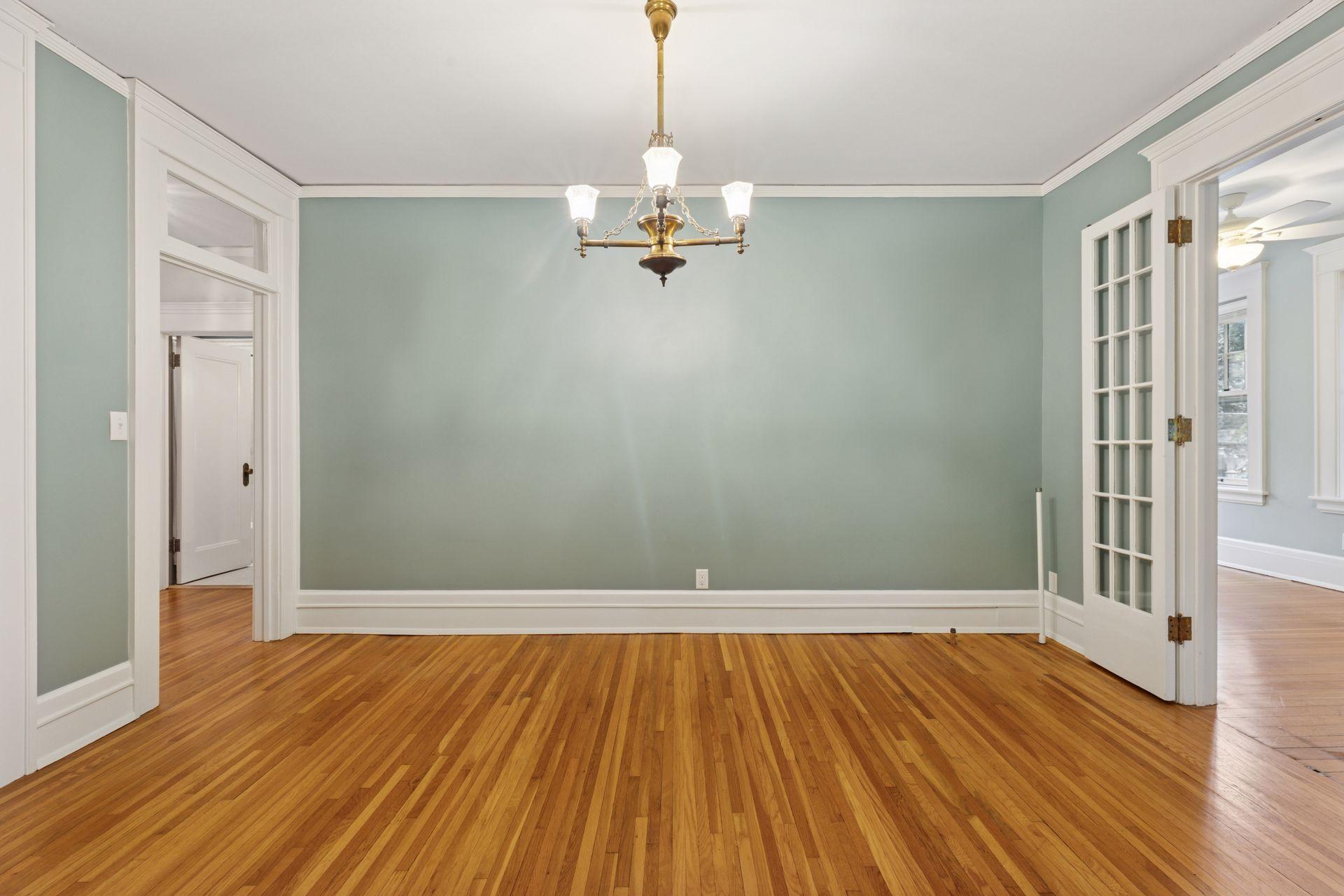 56 Arundel Street Unit: 10