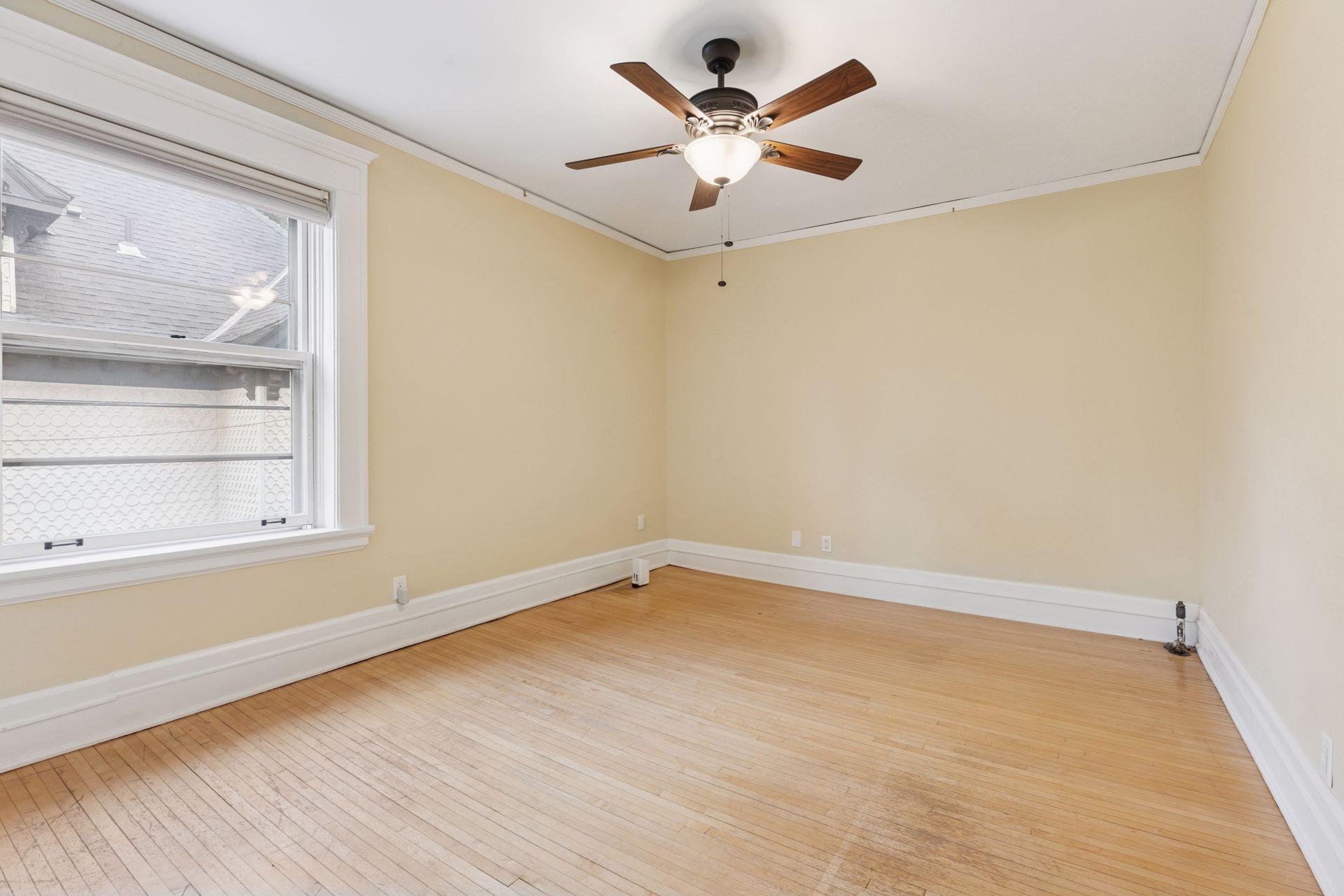 56 Arundel Street Unit: 10