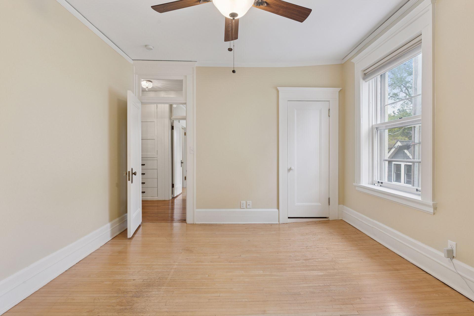 56 Arundel Street Unit: 10