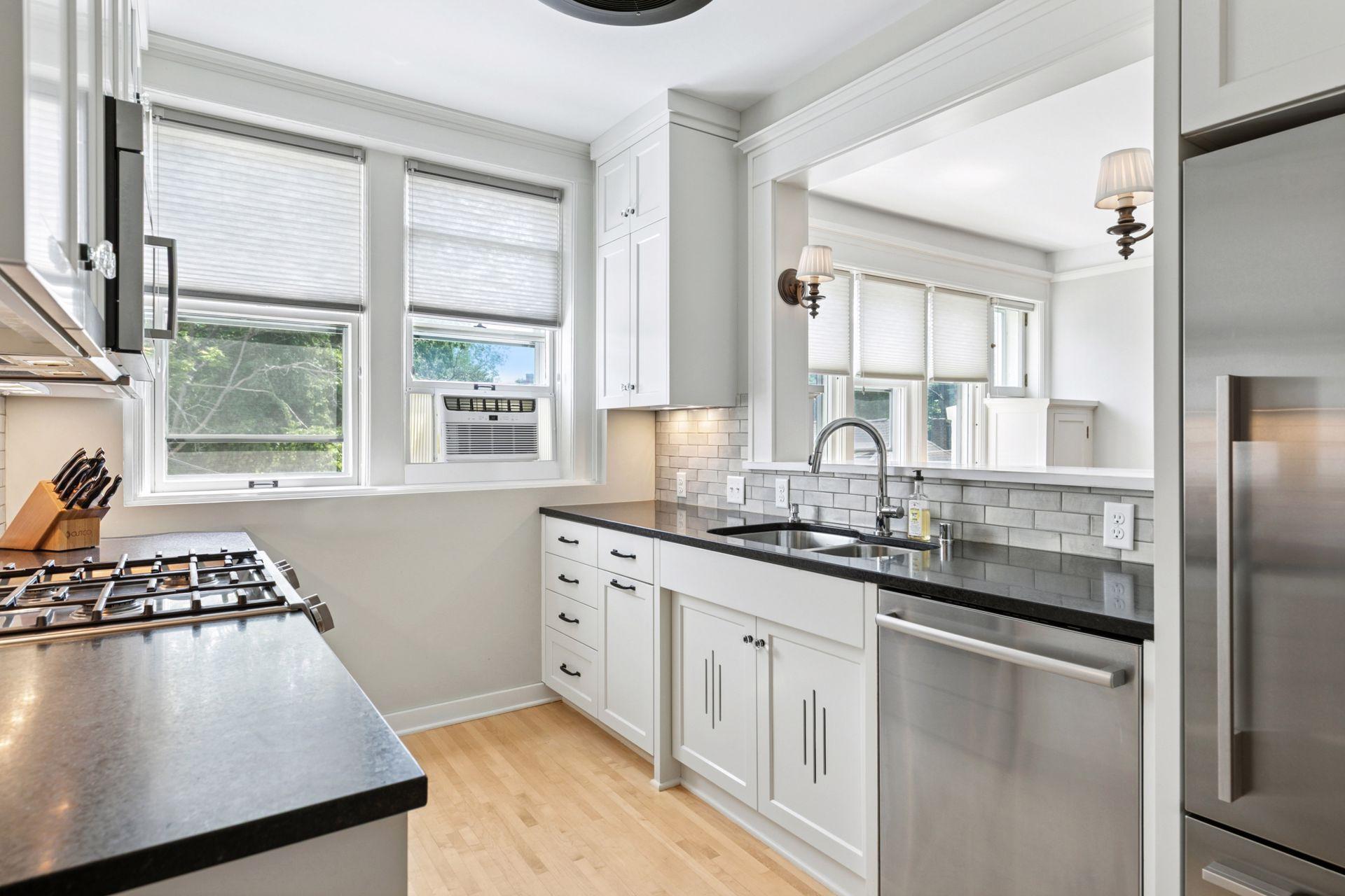 56 Arundel Street Unit: 10