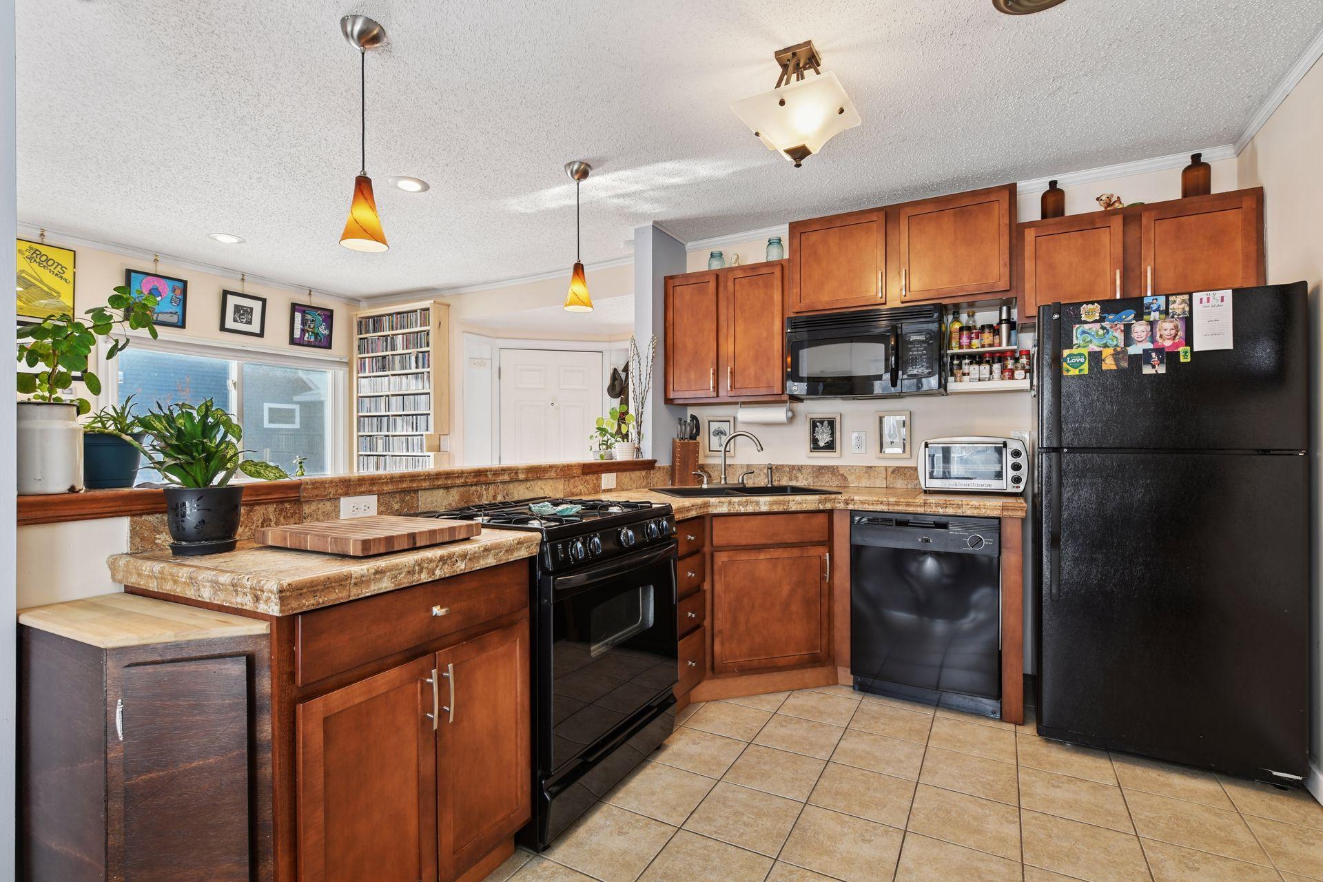 2909 Maryland Avenue S