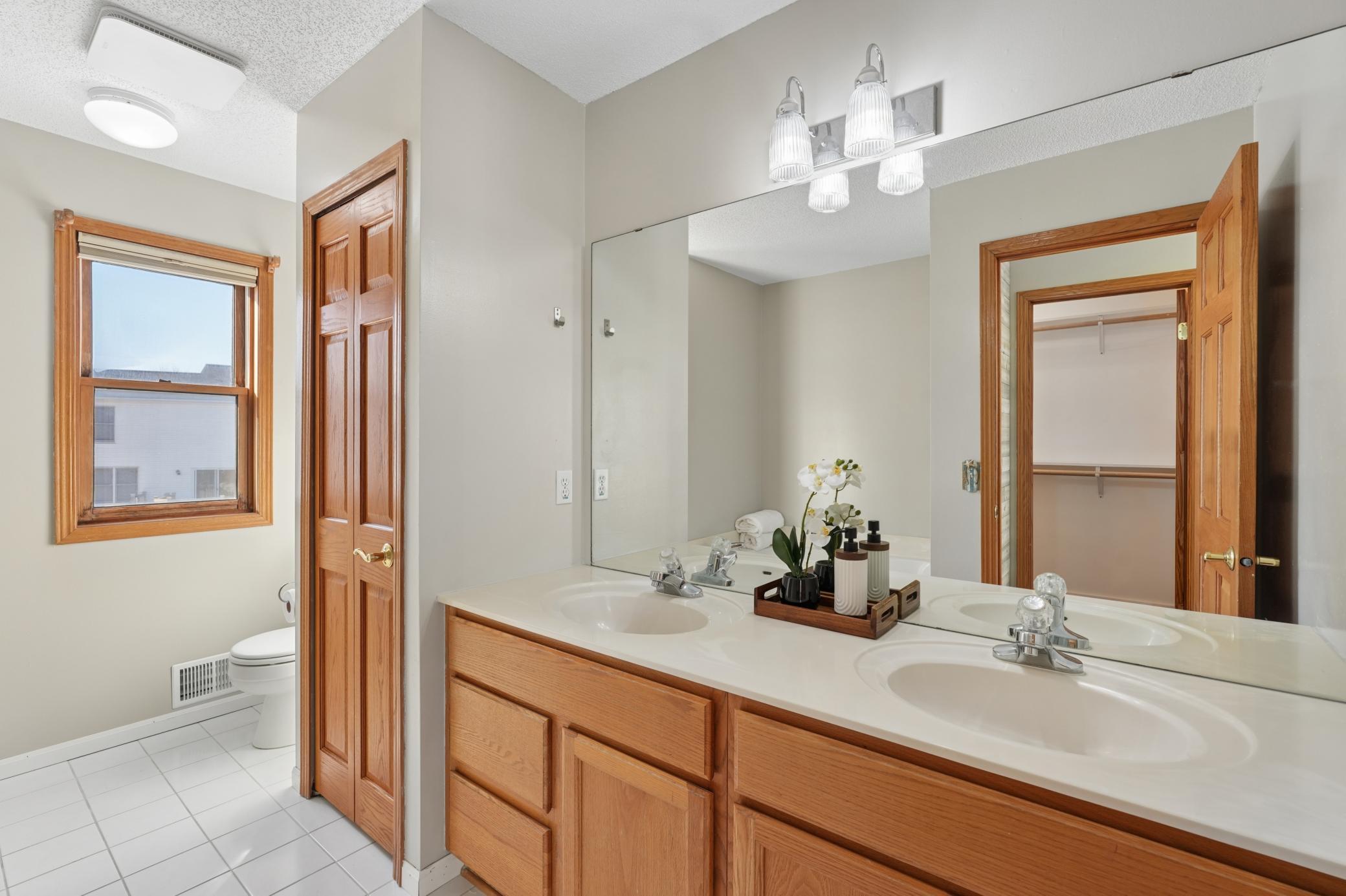 3075 Copper Oaks Trail