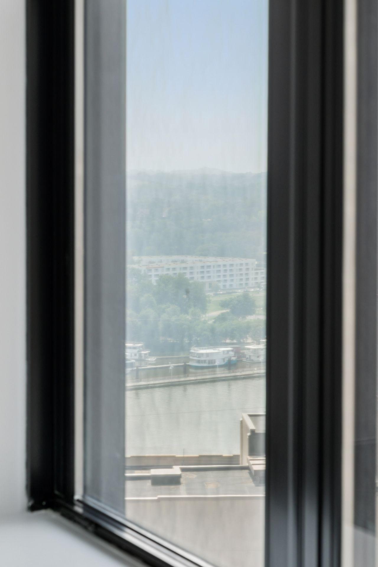 350 Saint Peter Street Unit: 908