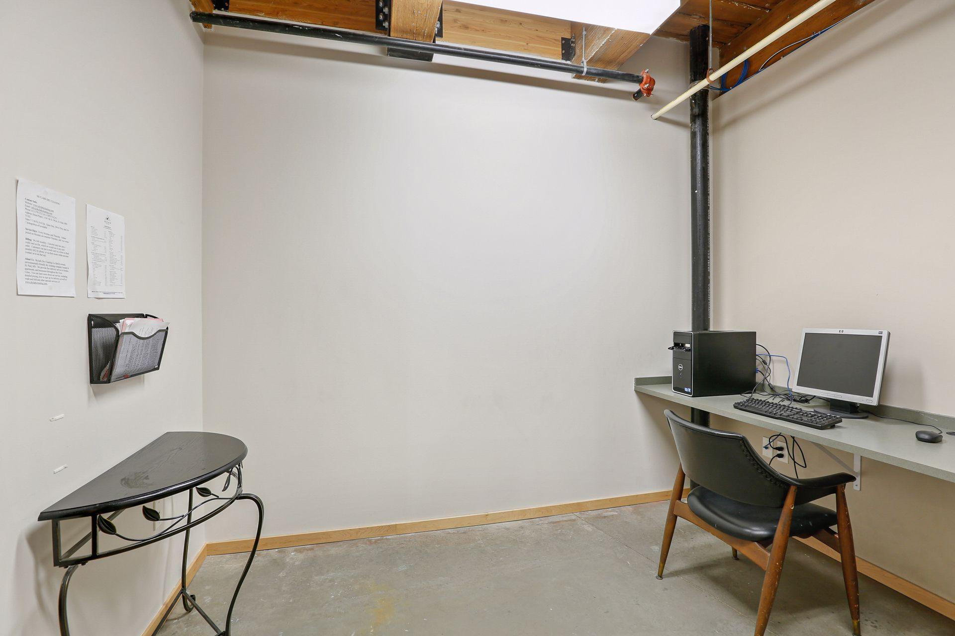 406 Wacouta Street Unit: 412