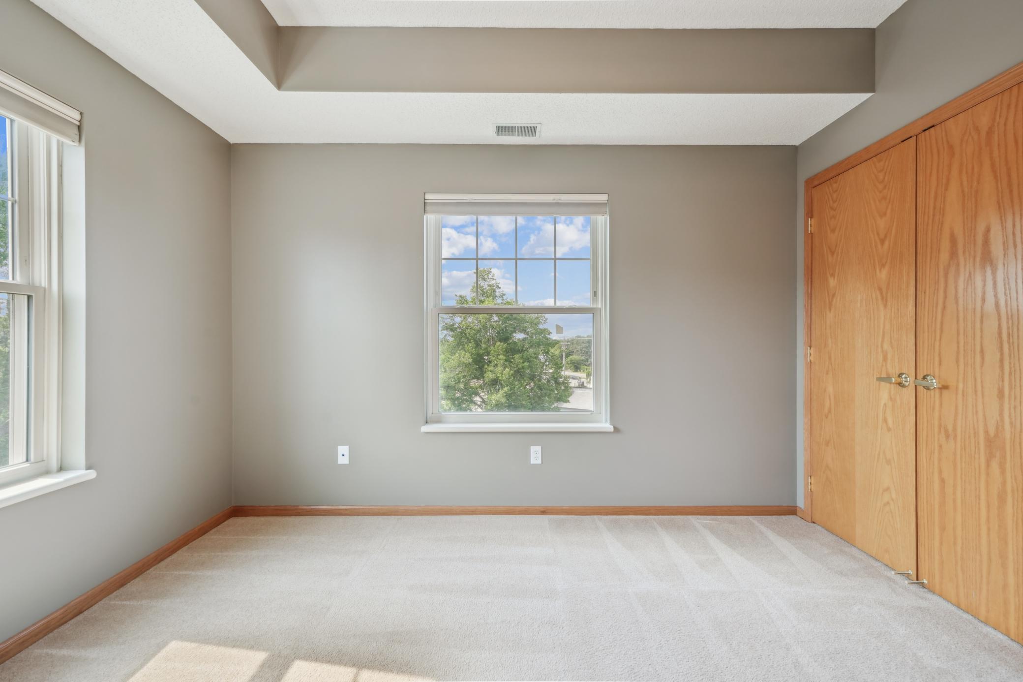 4824 E 53rd Street Unit: 422