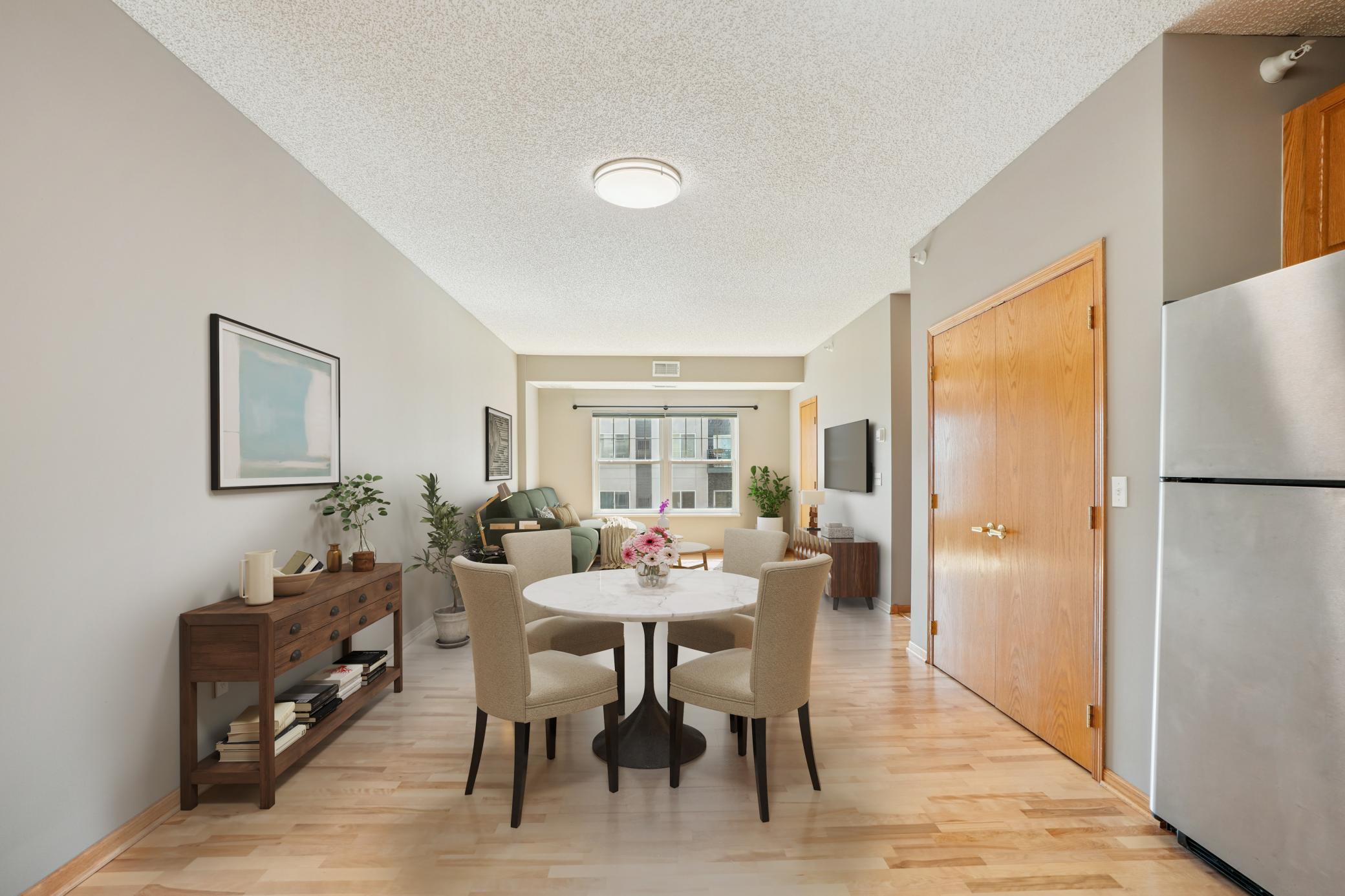 4824 E 53rd Street Unit: 422