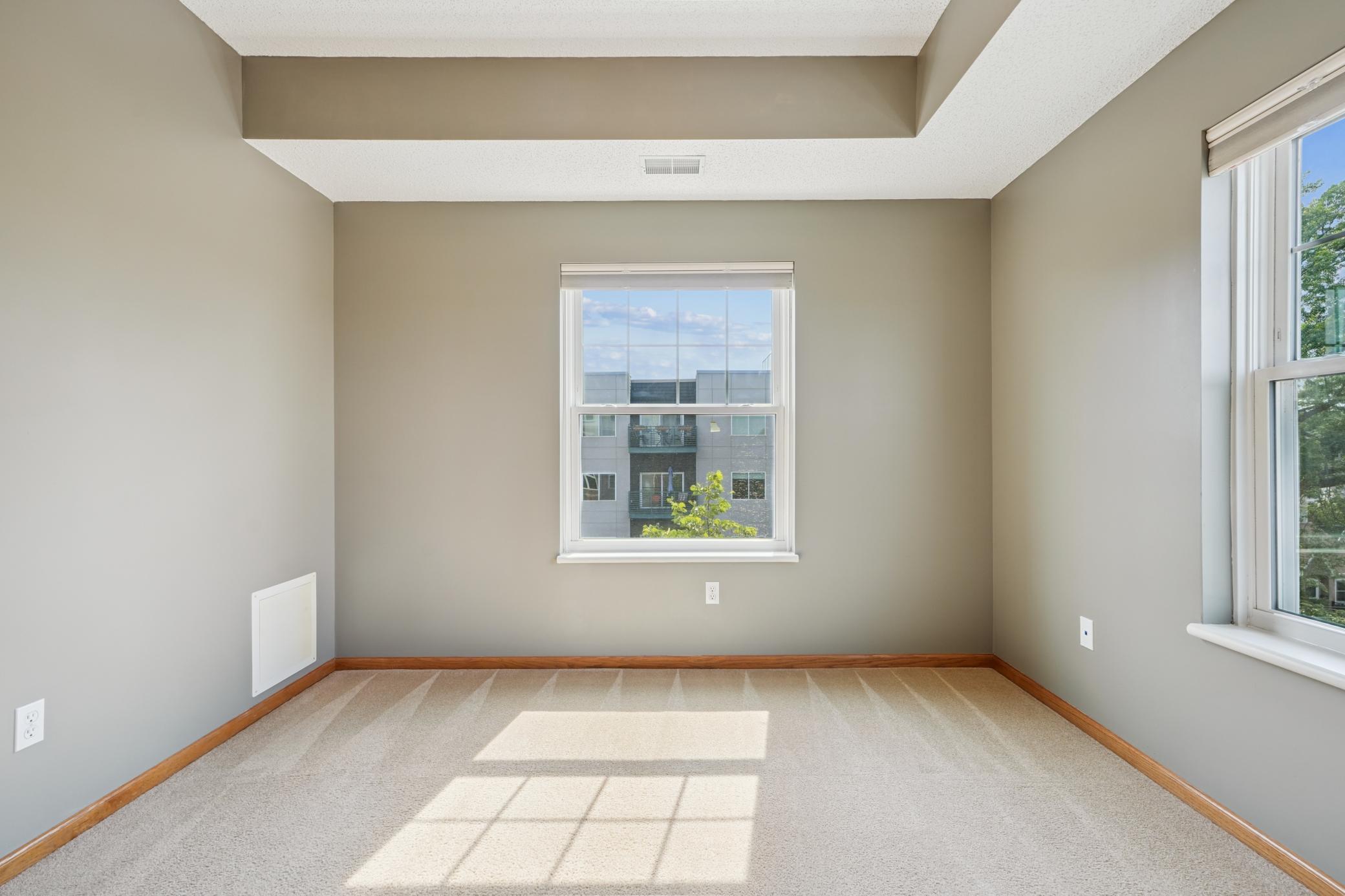 4824 E 53rd Street Unit: 422