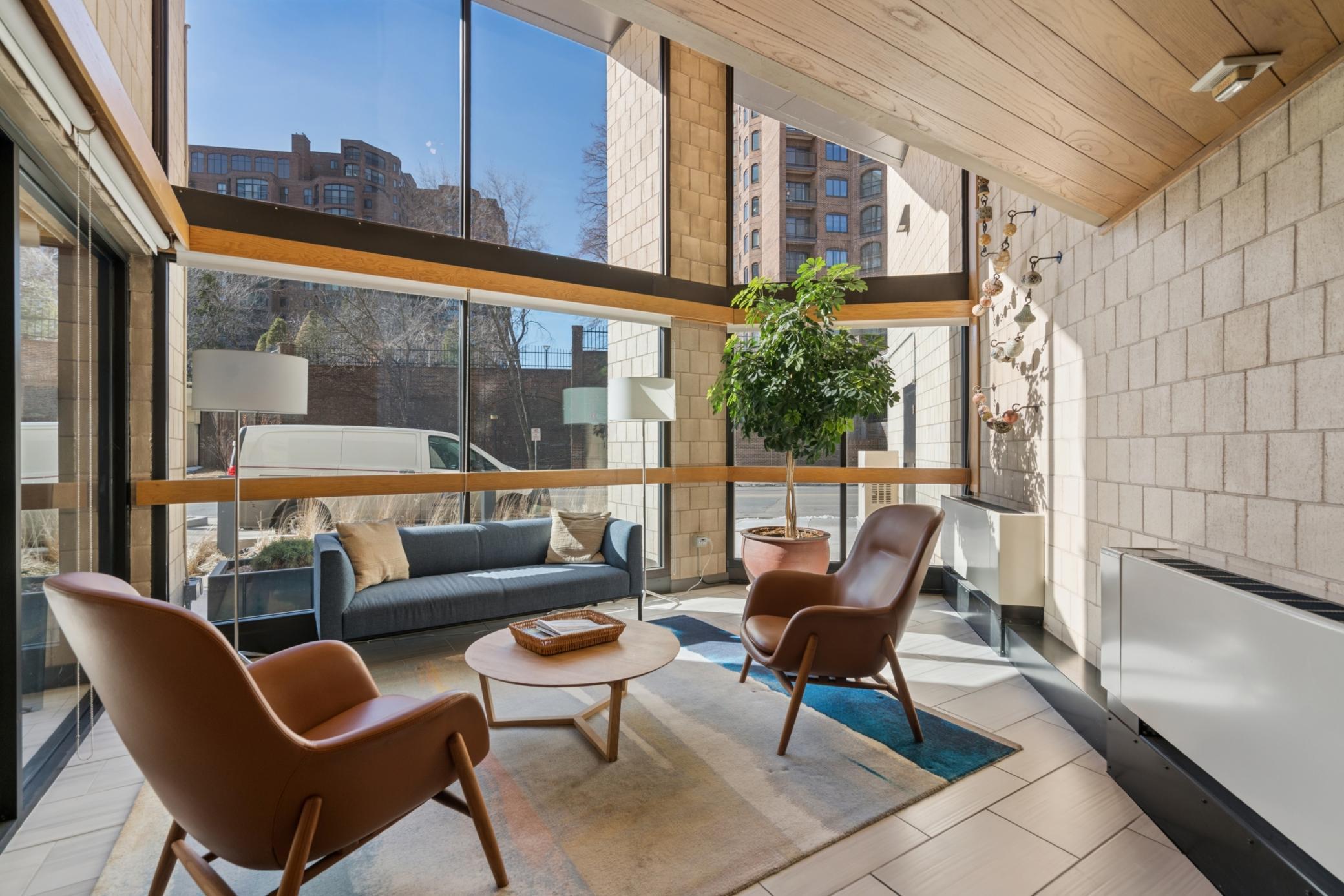 1225 LaSalle Avenue Unit: 1701