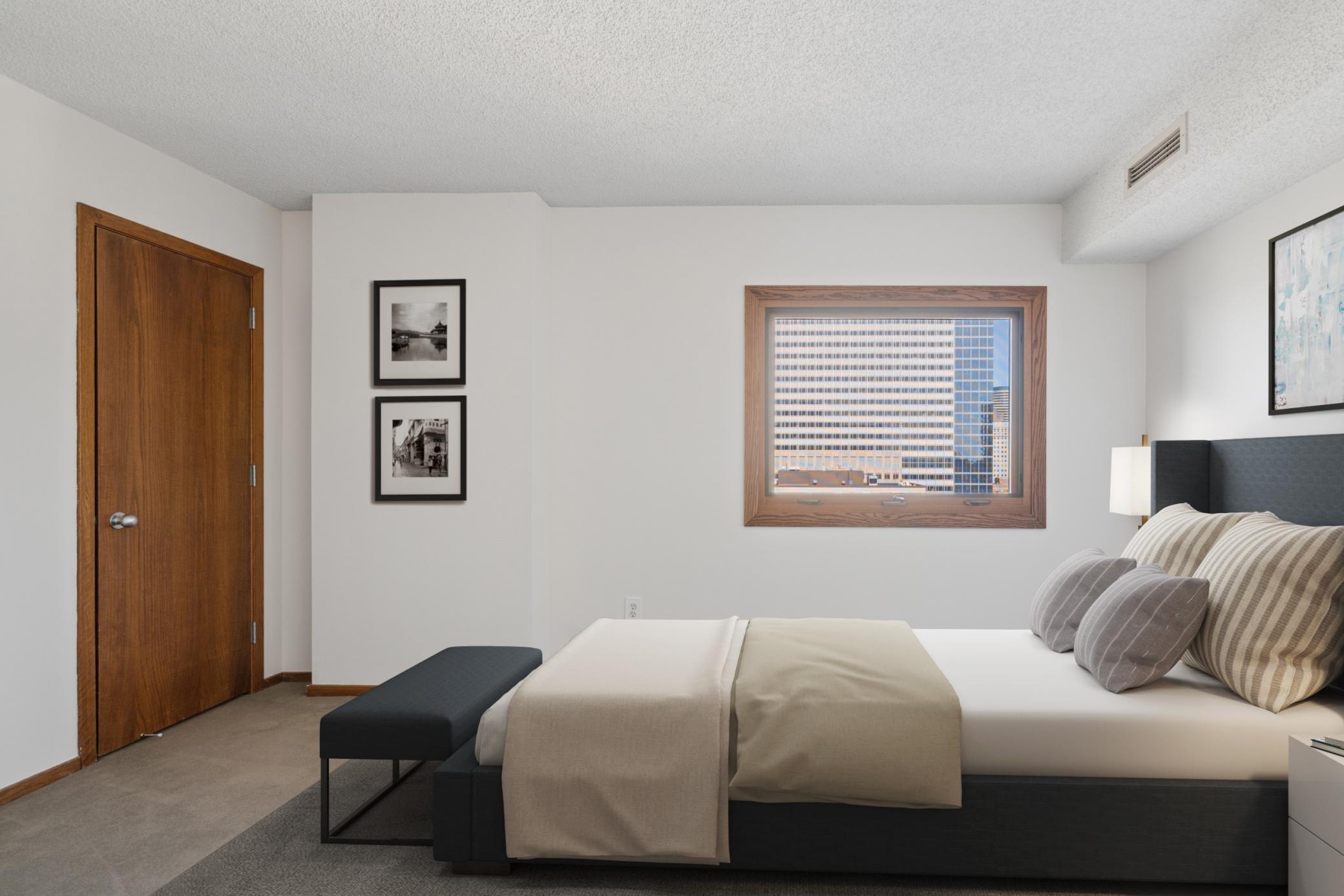 1225 LaSalle Avenue Unit: 1701