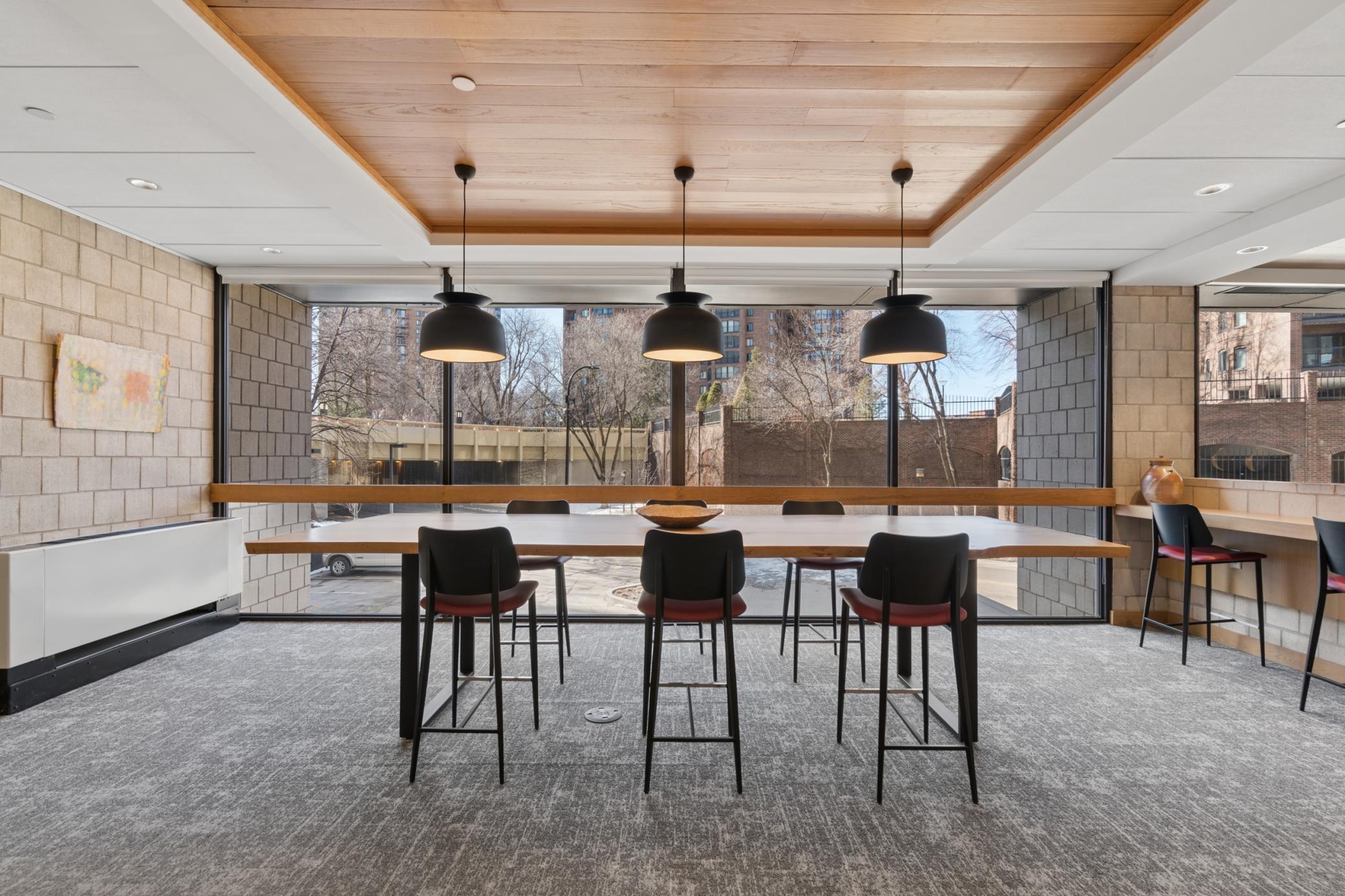 1225 LaSalle Avenue Unit: 1701