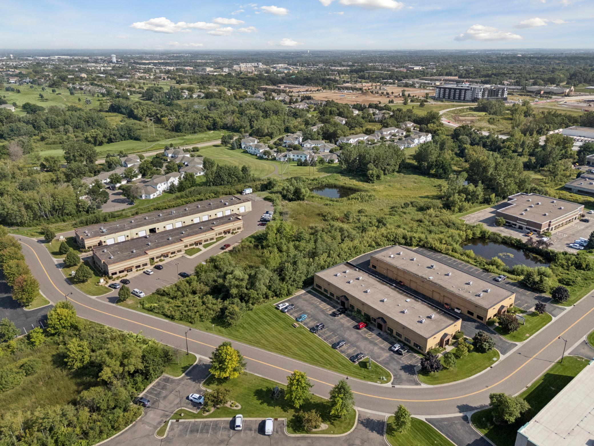 533 Hayward Avenue N