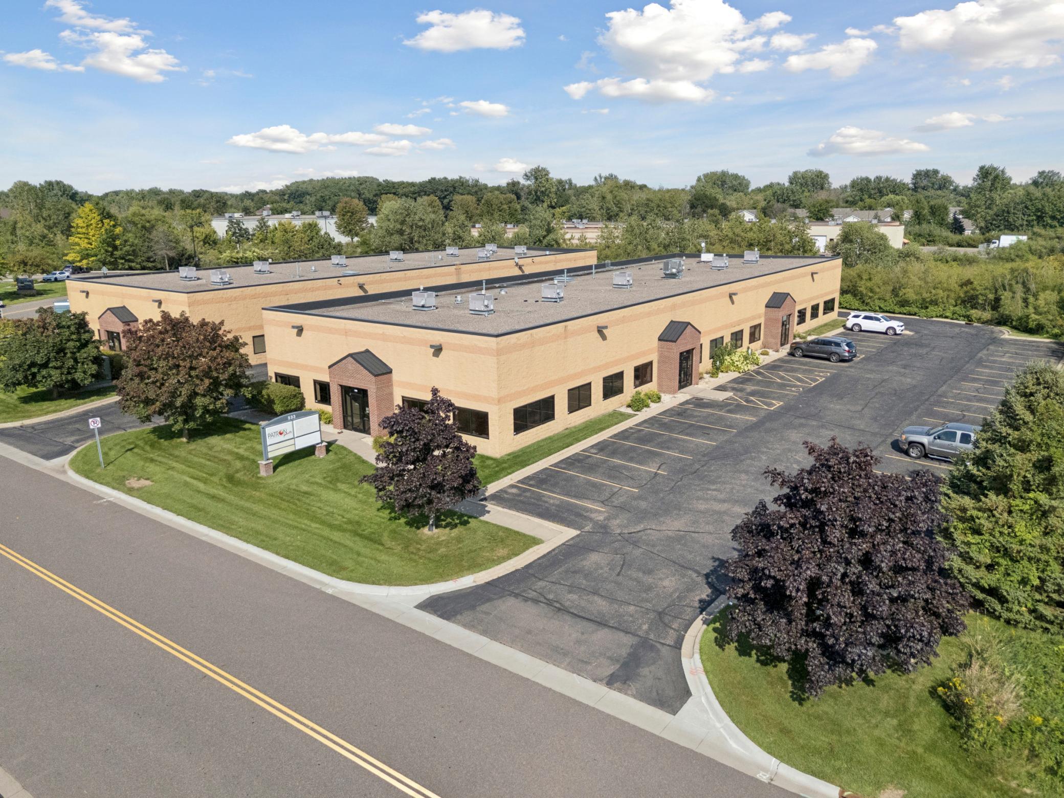 533 Hayward Avenue N