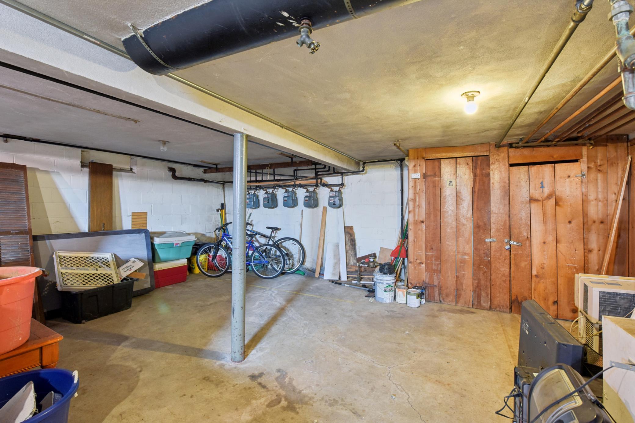 644 Sherwood Avenue