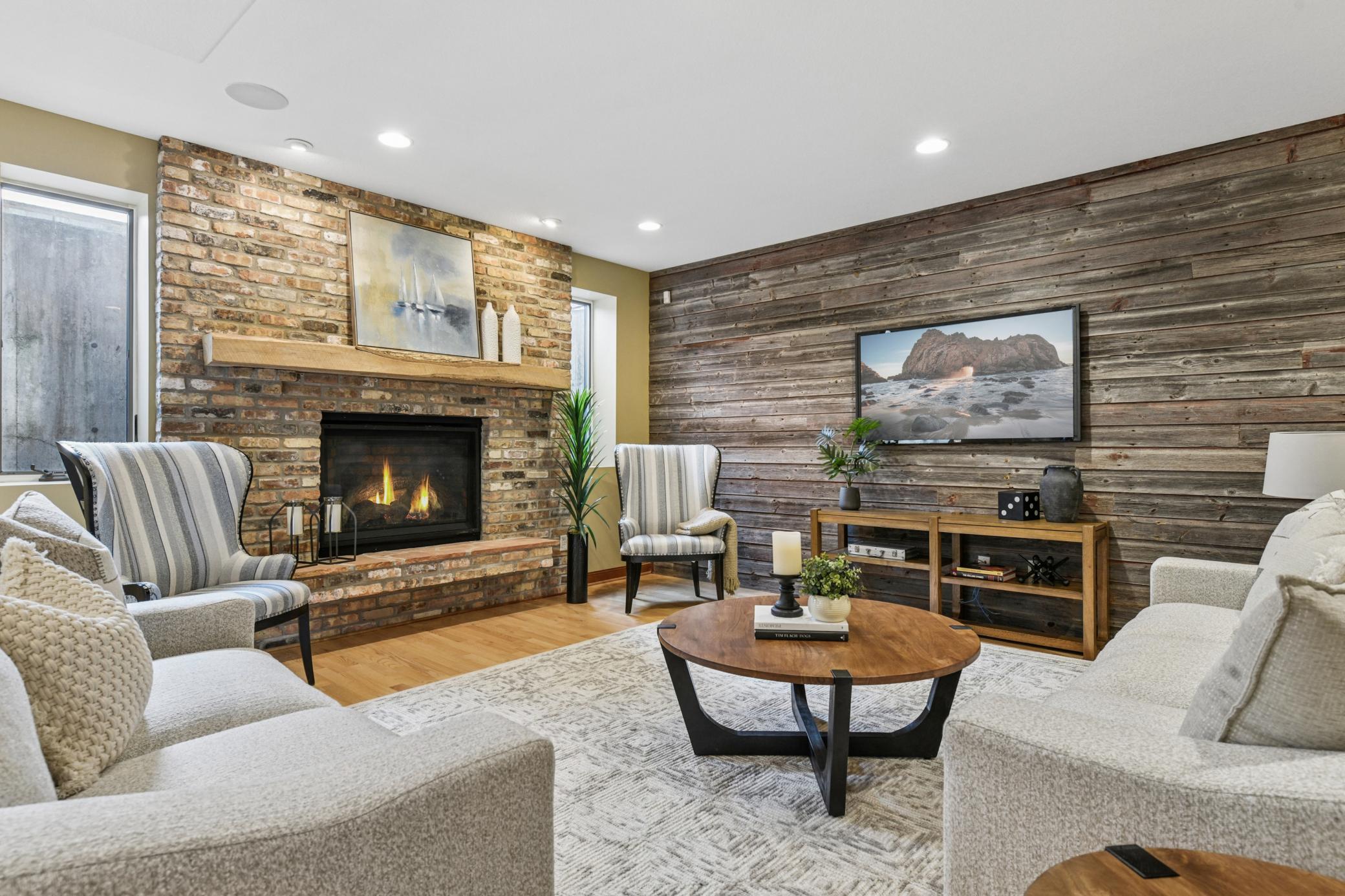 11625 Live Oak Drive