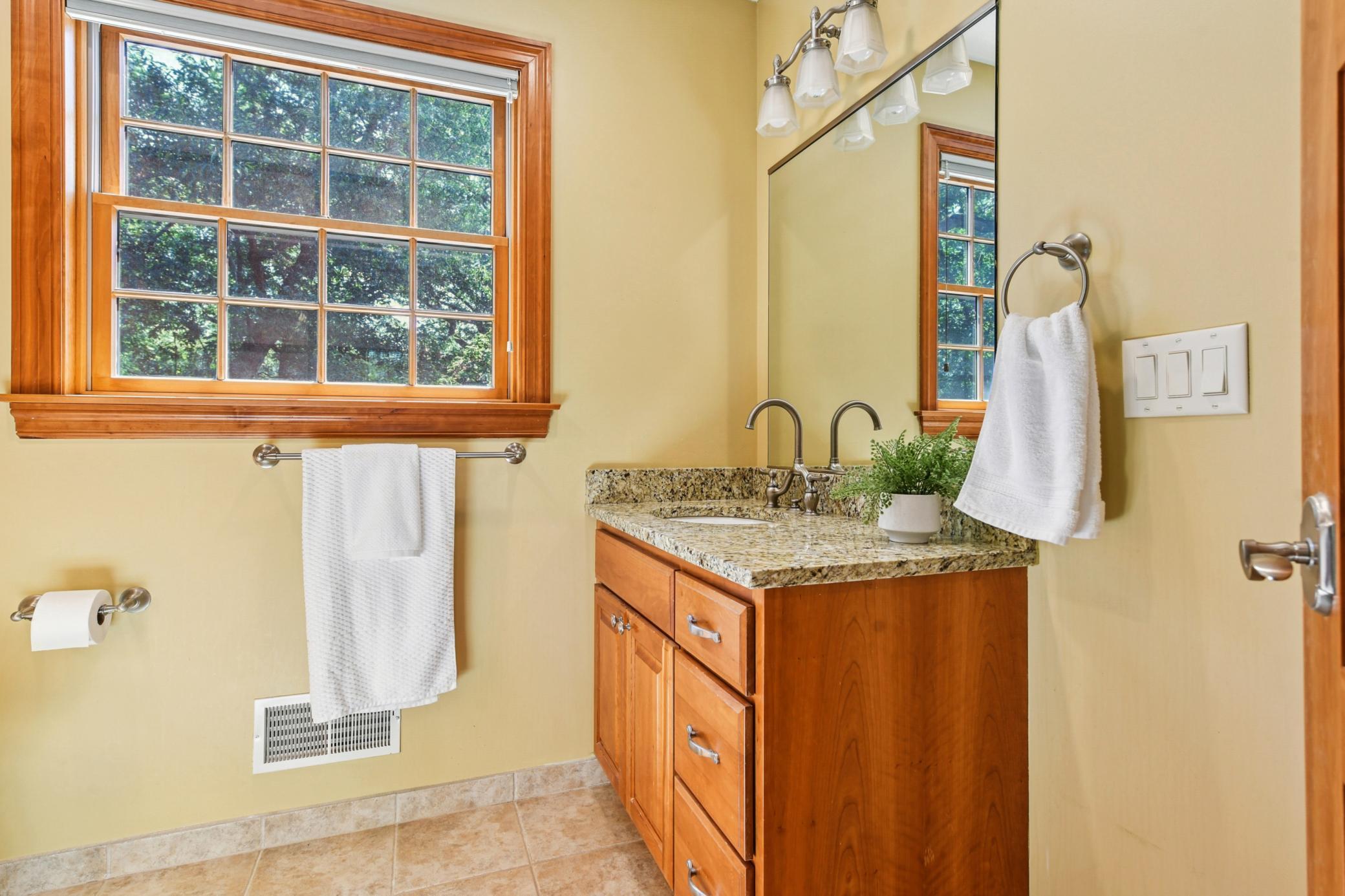 11625 Live Oak Drive