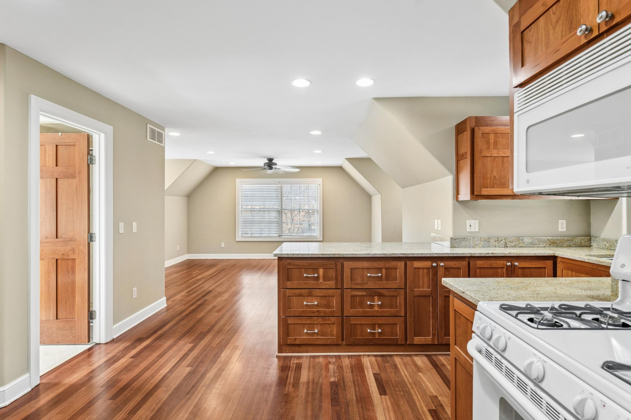 11625 Live Oak Drive