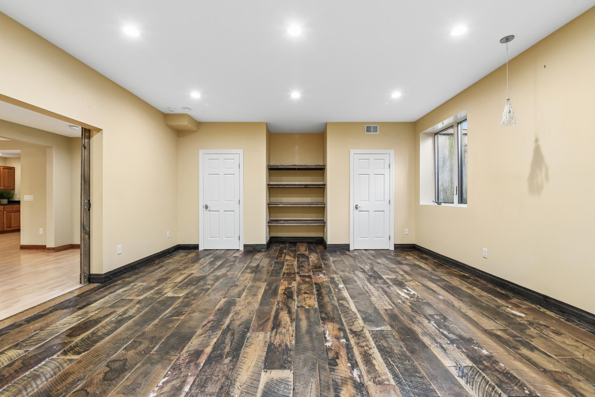 11625 Live Oak Drive