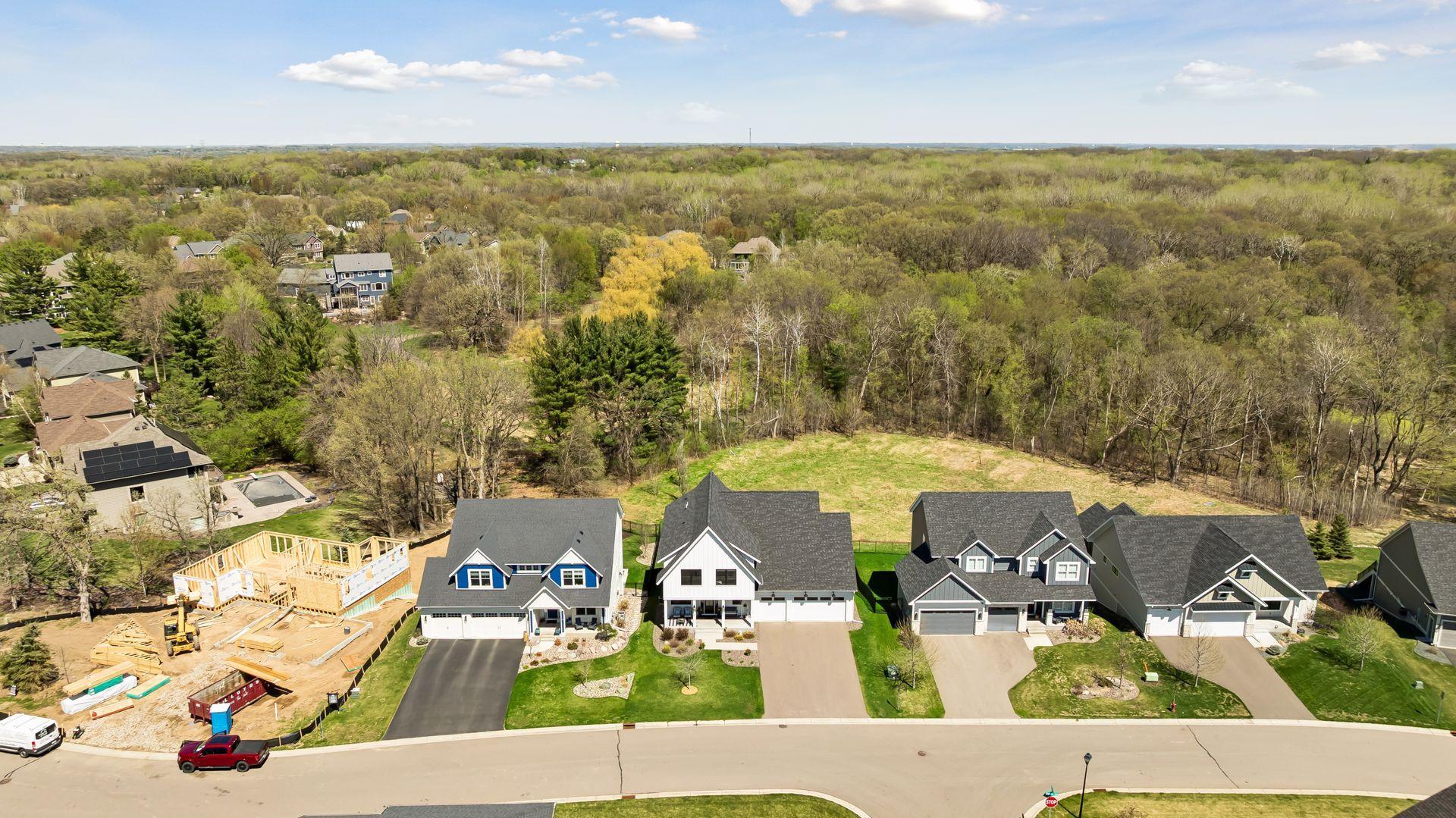 11724 Azure Lane