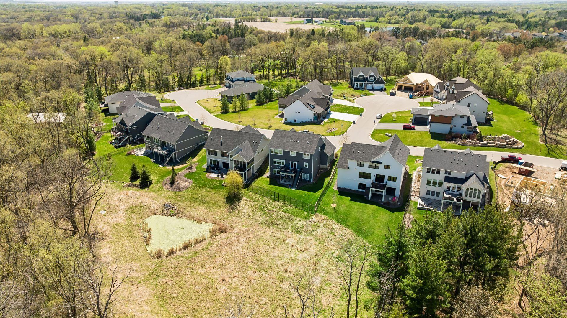 11724 Azure Lane