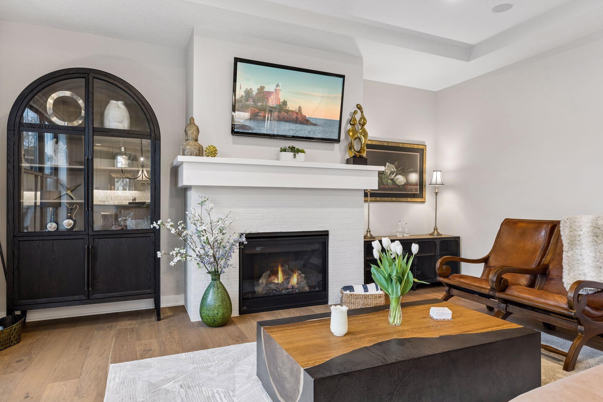 11724 Azure Lane
