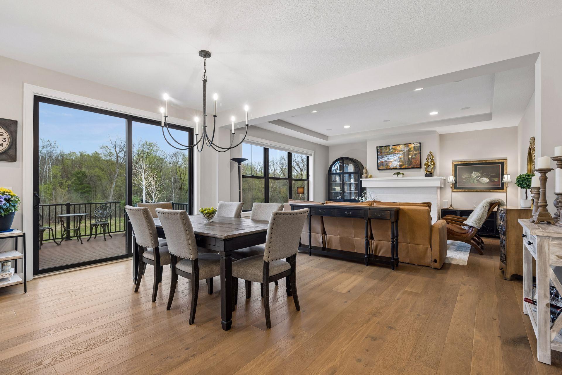 11724 Azure Lane